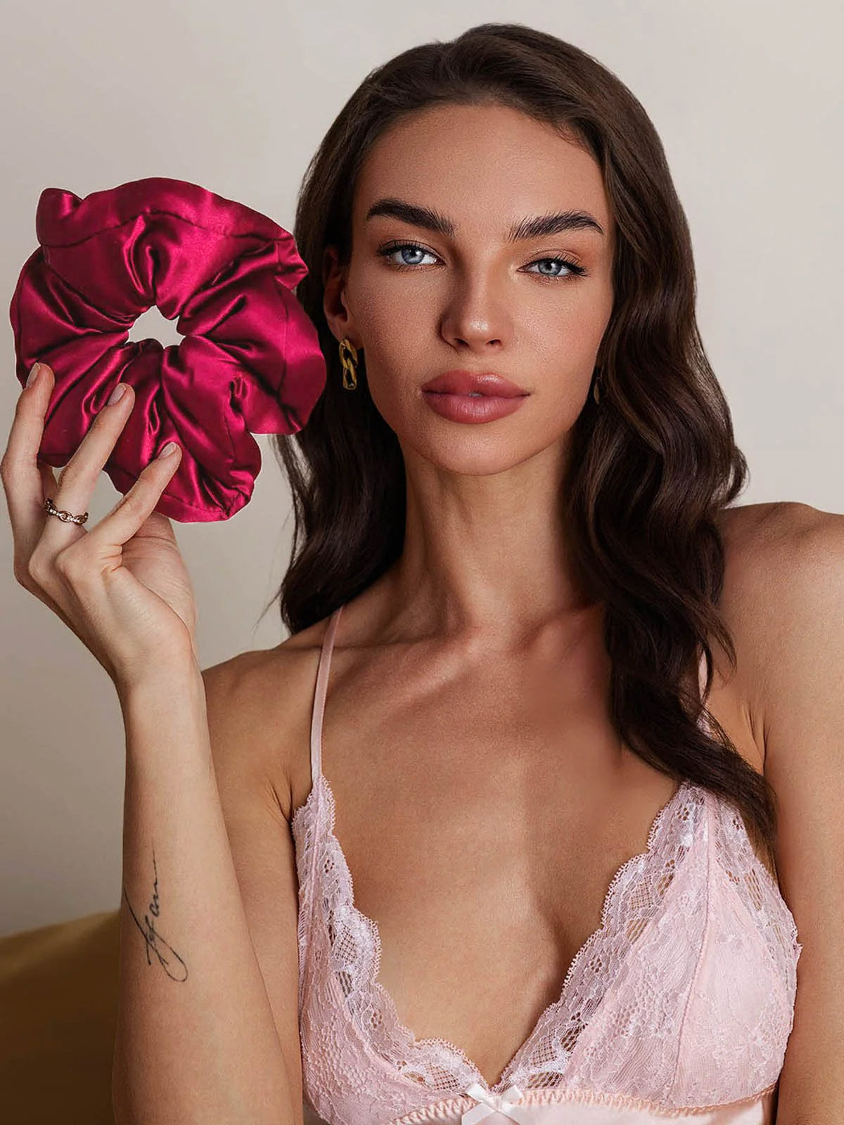 [Wine] SilkSilky  Pure Silk Scrunchie 003