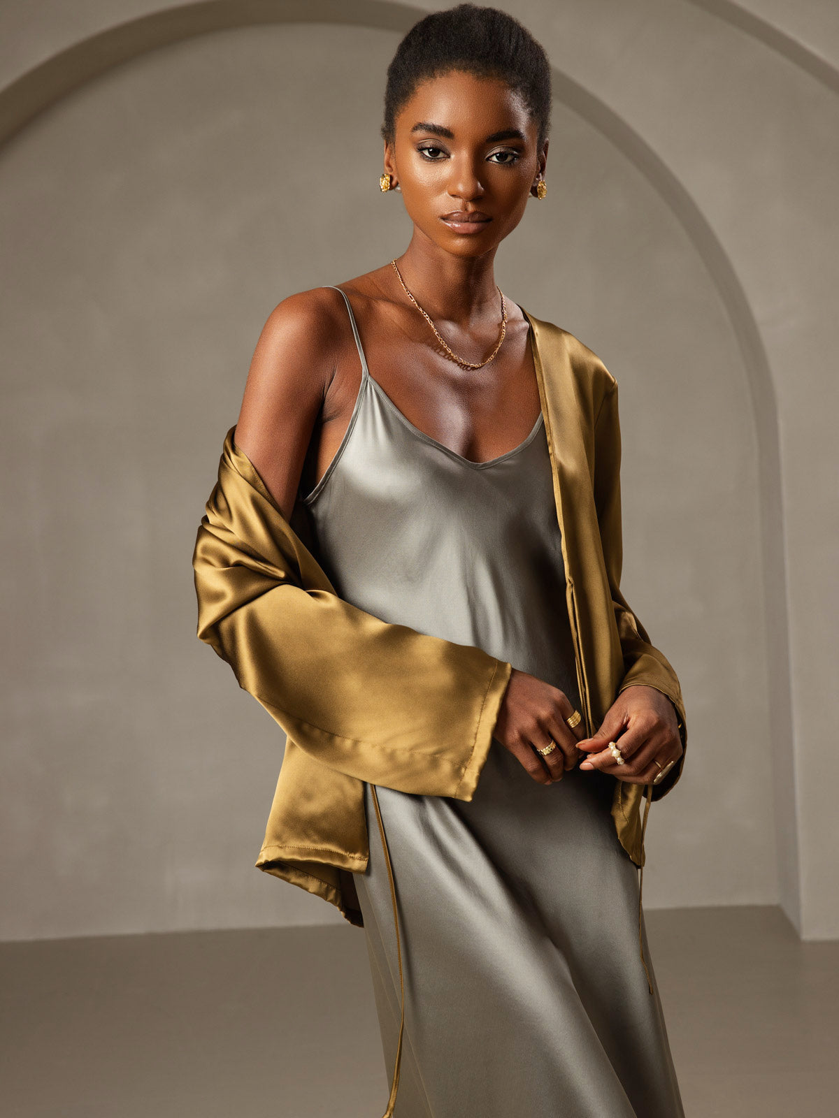 [Grayish Green] SilkSilky  Pure Silk Round Neck Dress 003