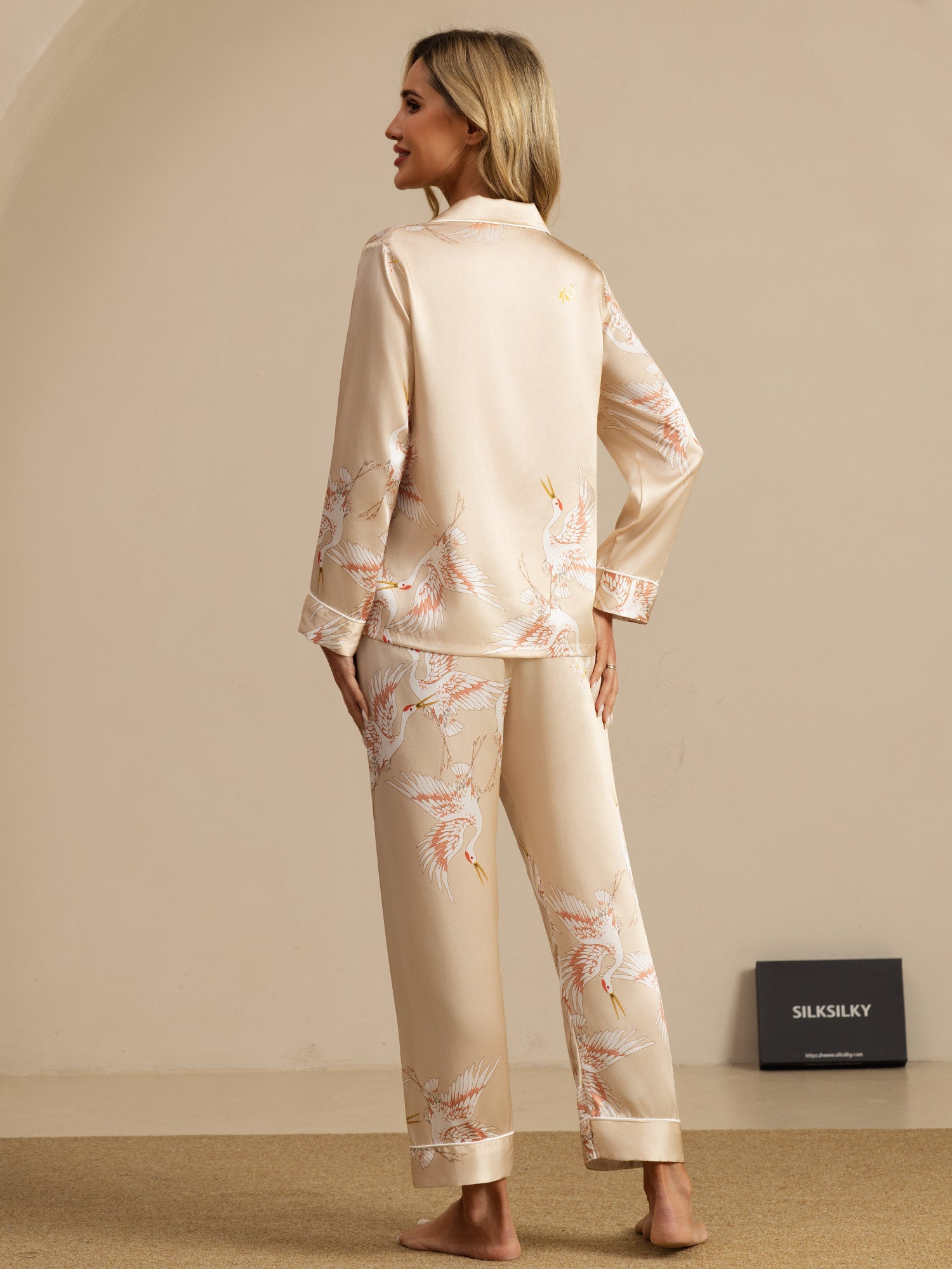 [Champagne] SilkSilky  19Momme Long Sleeve Notch Collar Women's Pajamas 002
