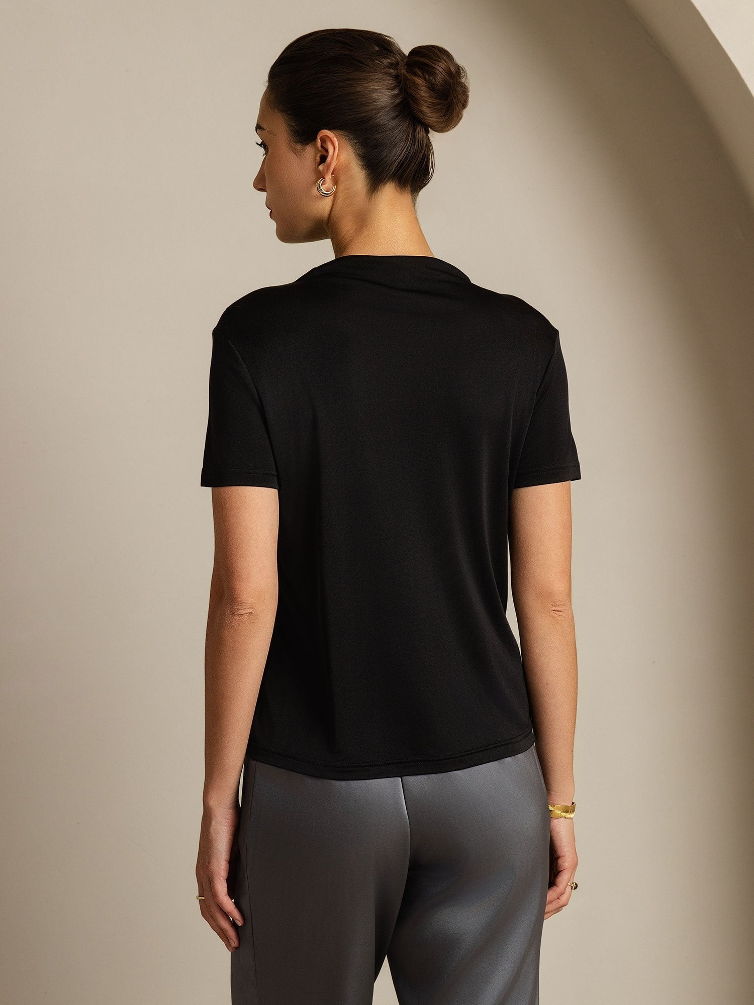 [Black] SilkSilky  Pure Silk Collar Women's T-Shirt 002