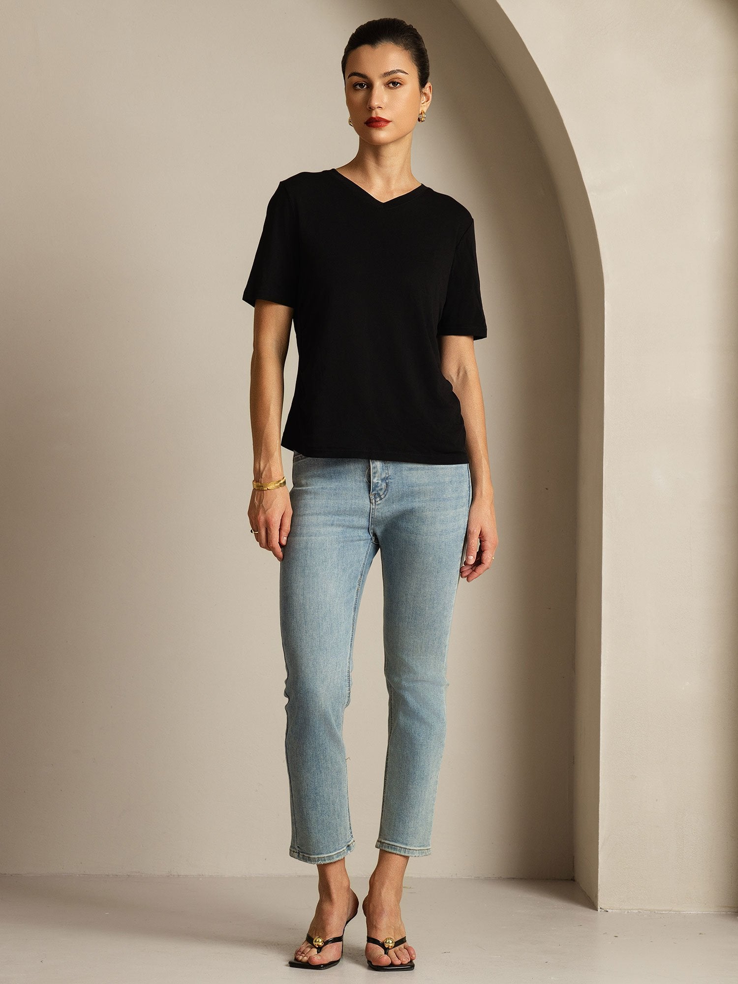 [Black] SilkSilky Pure Silk V Neck Women's T-Shirt 008