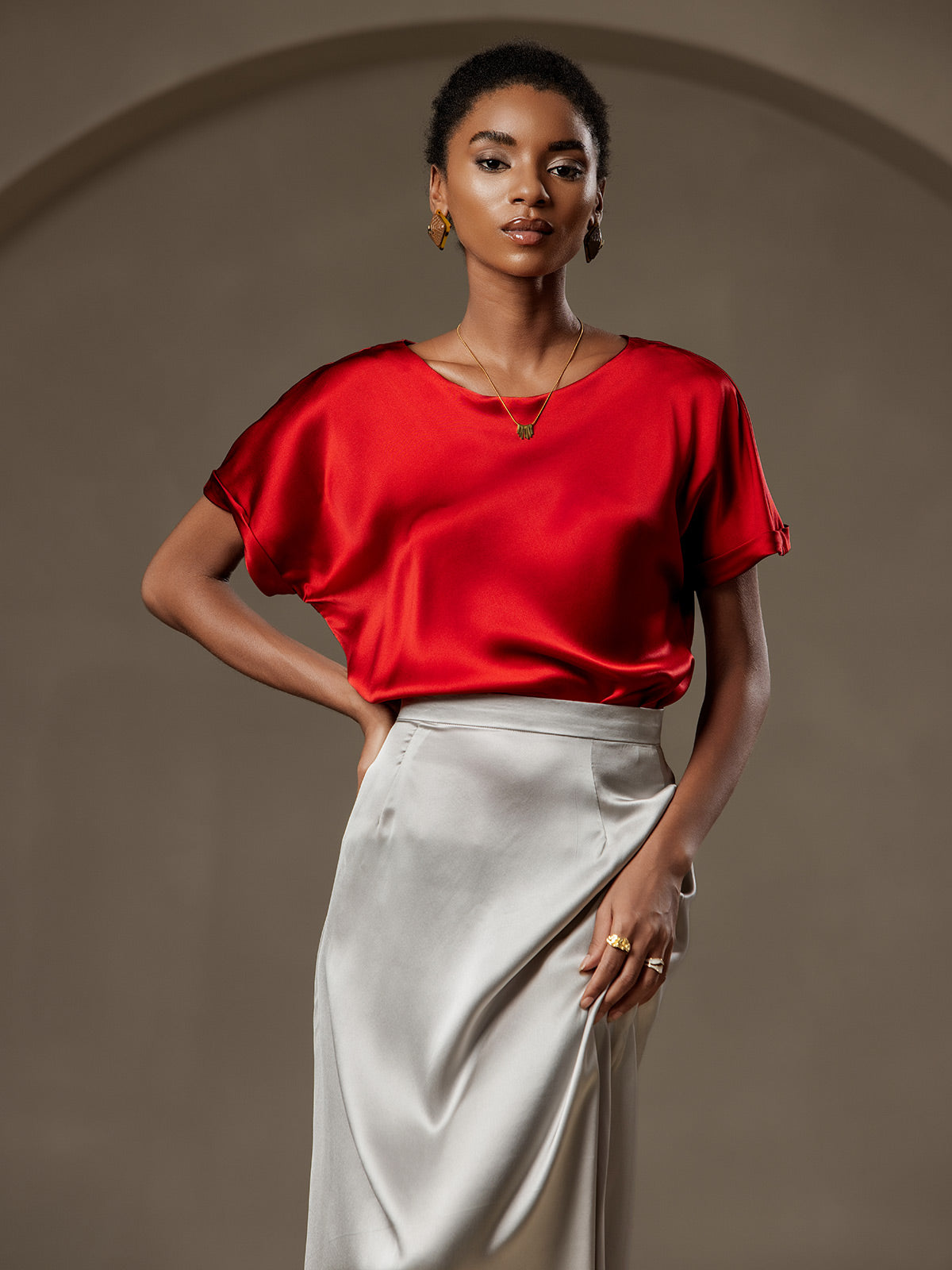 [Wine] SilkSilky  19Momme Silk Round Neck Women's T-Shirt 003,