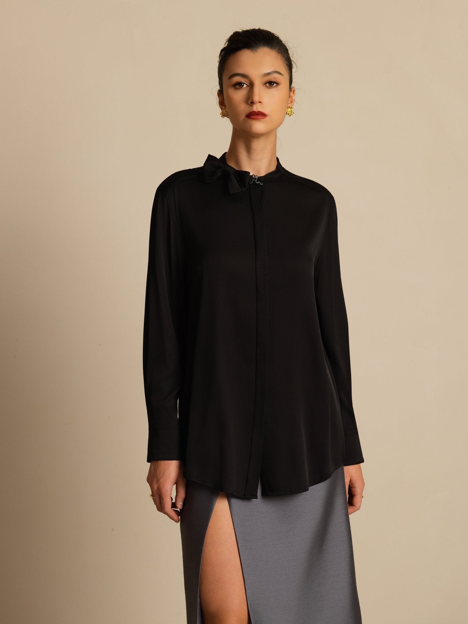 [Black] SilkSilky 19Momme Silk Long Sleeve Collar Blouse 001