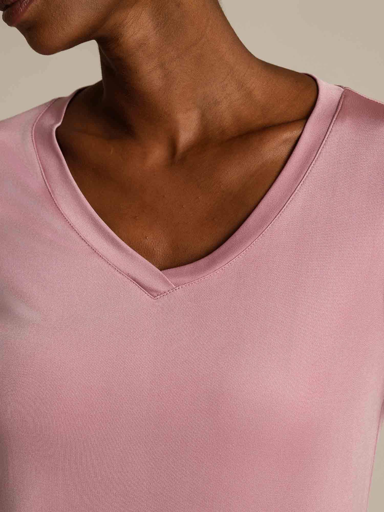[PaleMauve] SilkSilky Pure Silk V Neck Women's T-Shirt 004