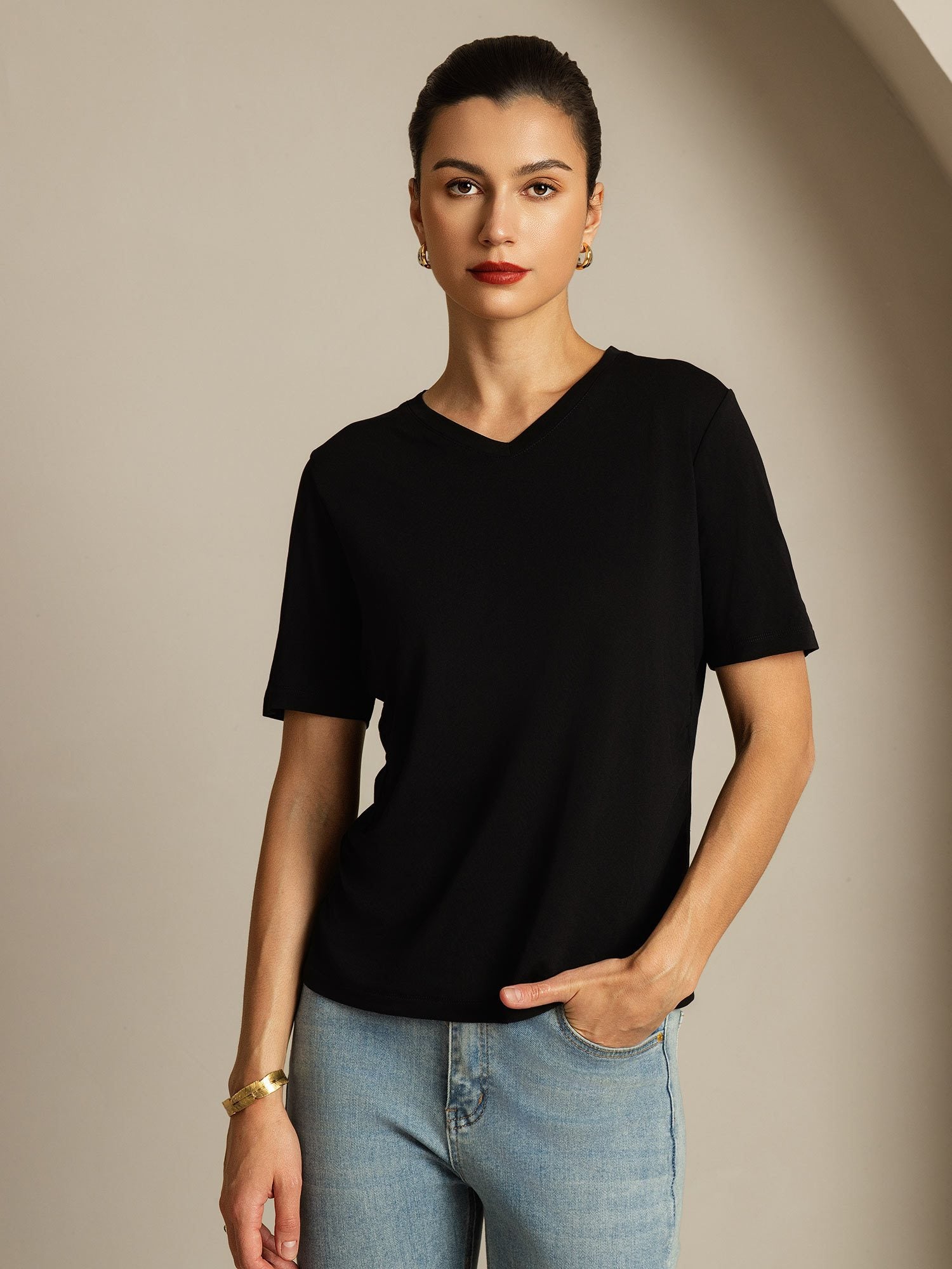 [Black] SilkSilky Pure Silk V Neck Women's T-Shirt 001