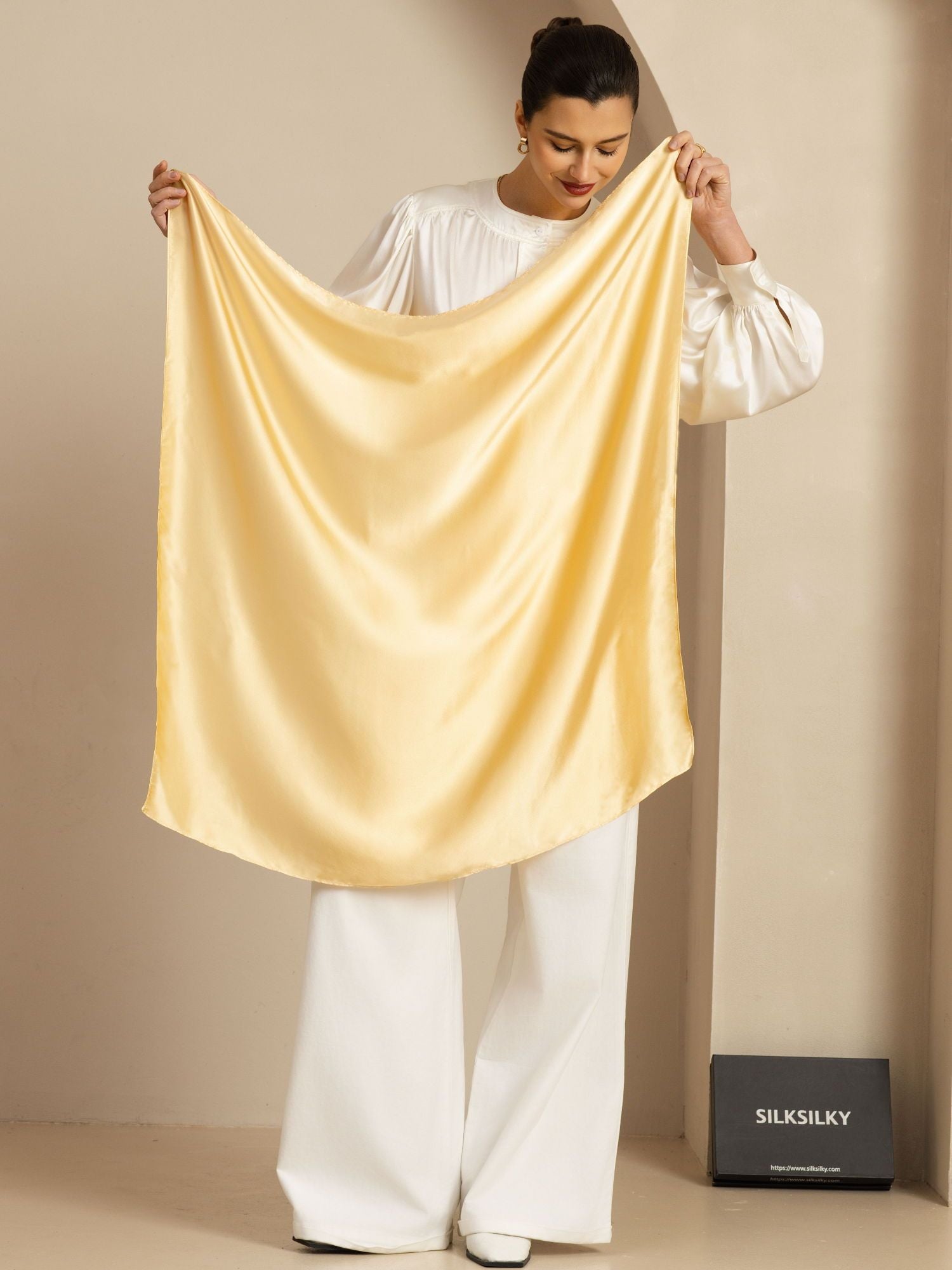 [Champagne] SilkSilky Silk Scarf 001