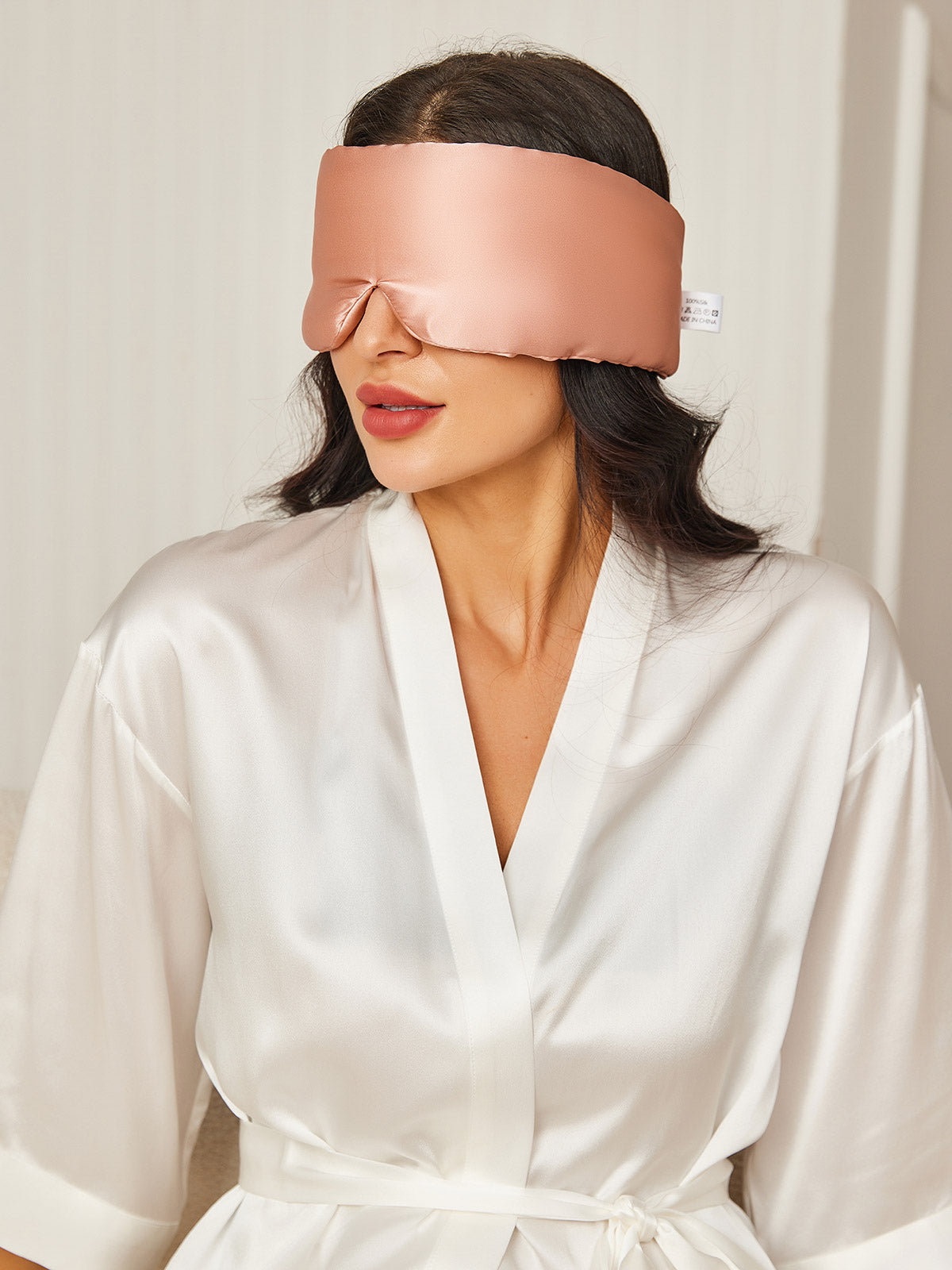 SilkSilky US 19Momme Pure Silk Eye Mask Pink 012