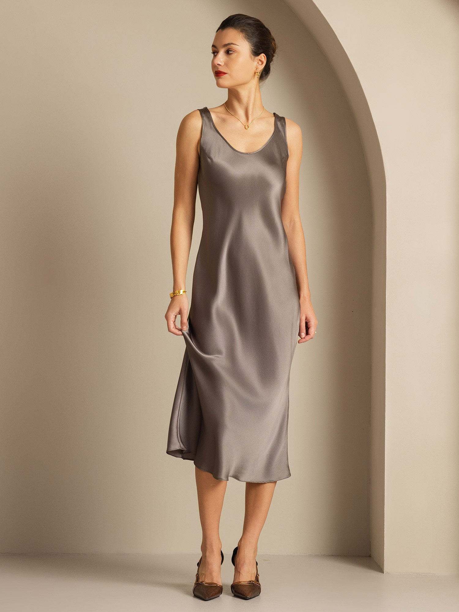 [Dark Khaki] SilkSilky  Pure Silk Boat Neck Dress 005,