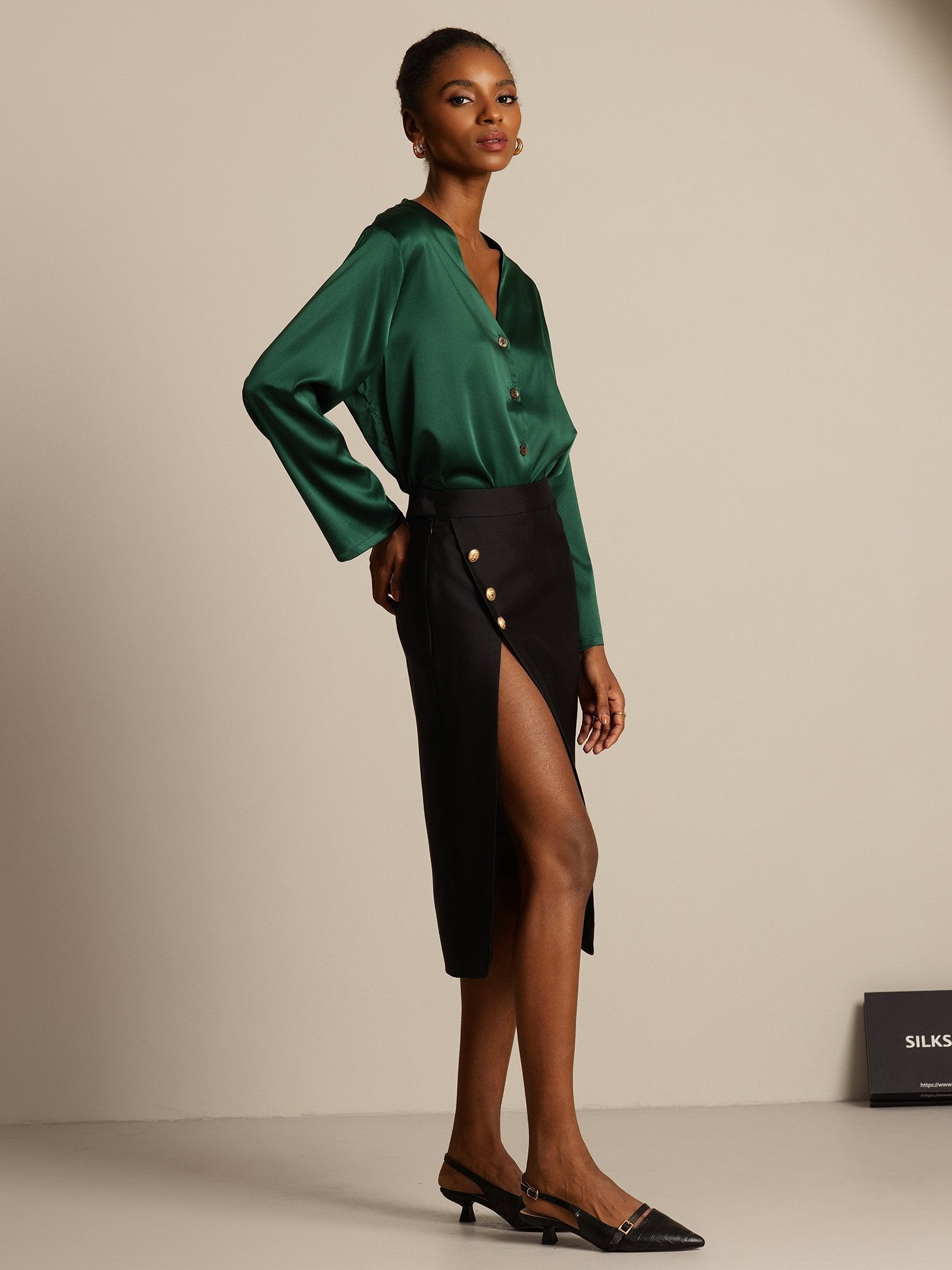 [Black] SilkSilky  32Momme Silk Split Skirt 005,