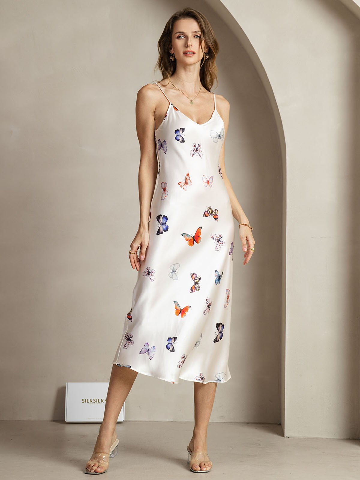 [WhiteButterfly] SilkSilky 19Momme Silk V Neck Dress 001