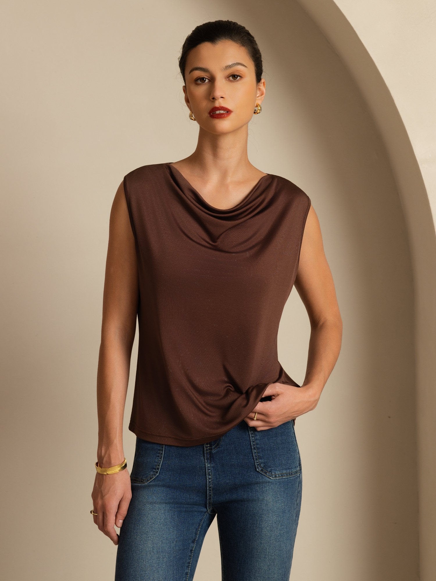 [Coffee] SilkSilky Silk Sleeveless Cowl Neck Women's T-Shirt 001