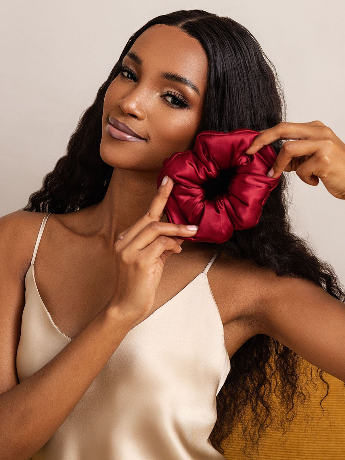 [Wine] SilkSilky  Pure Silk Scrunchie 003