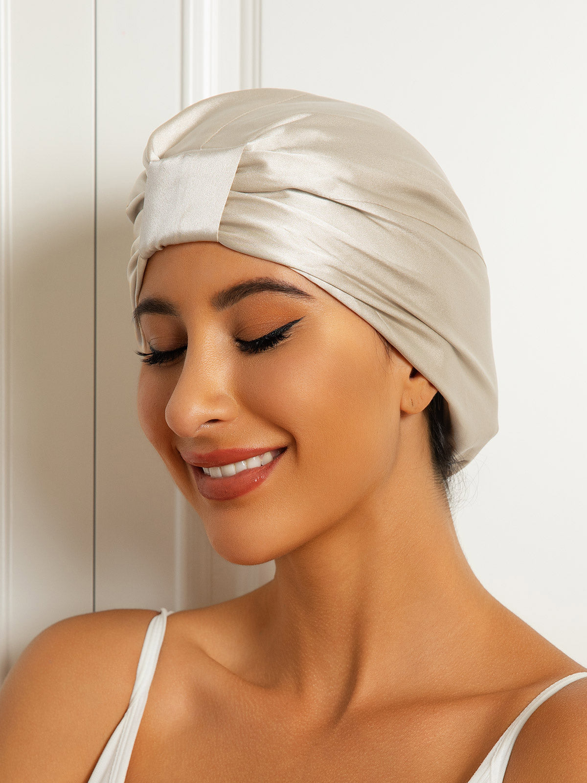 [Beige] SilkSilky Pure Silk Sleep Cap 001