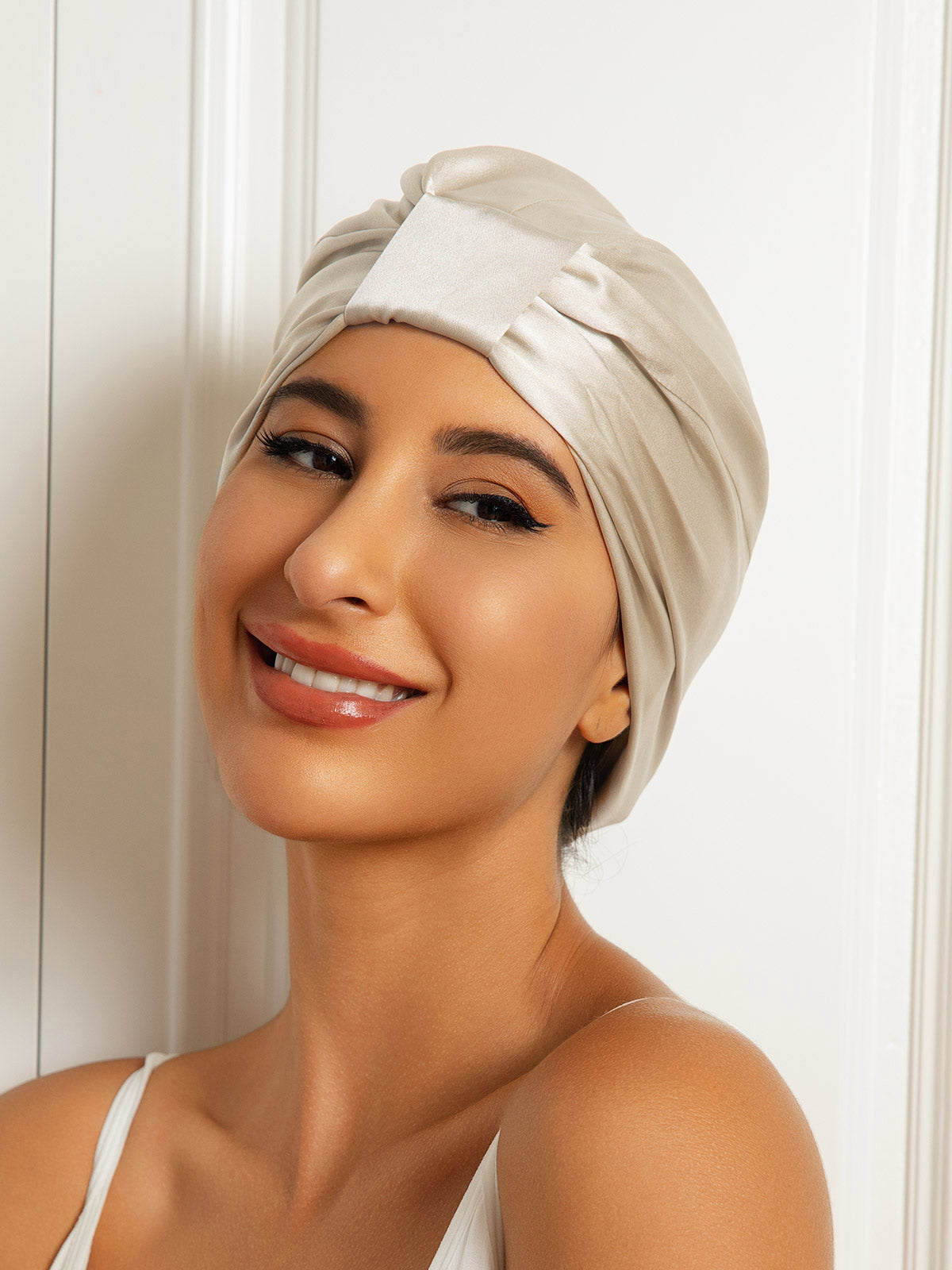 [Beige] SilkSilky Pure Silk Sleep Cap 002