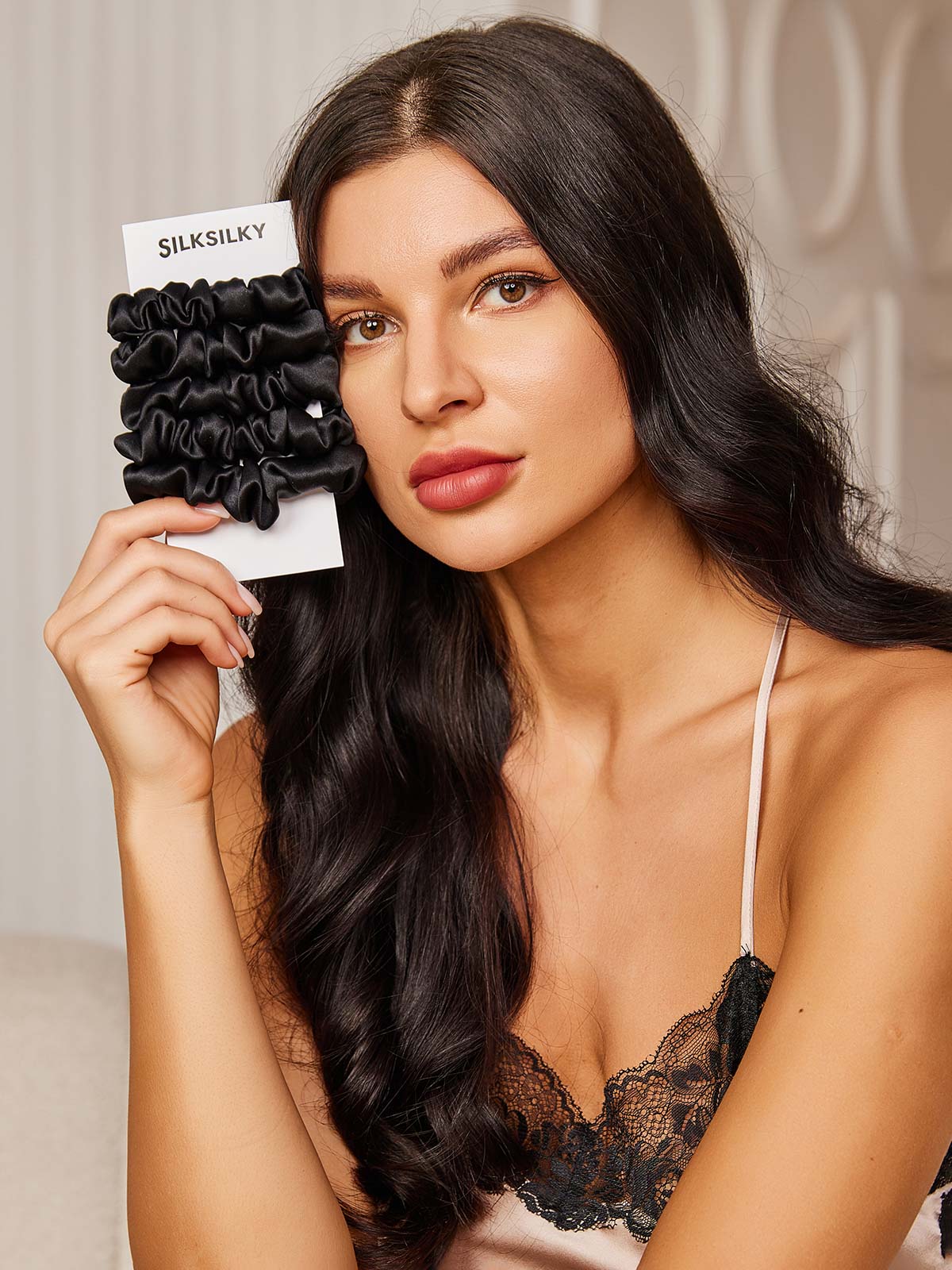 [Black] SilkSilky 19Momme Pure Silk Scrunchie 001