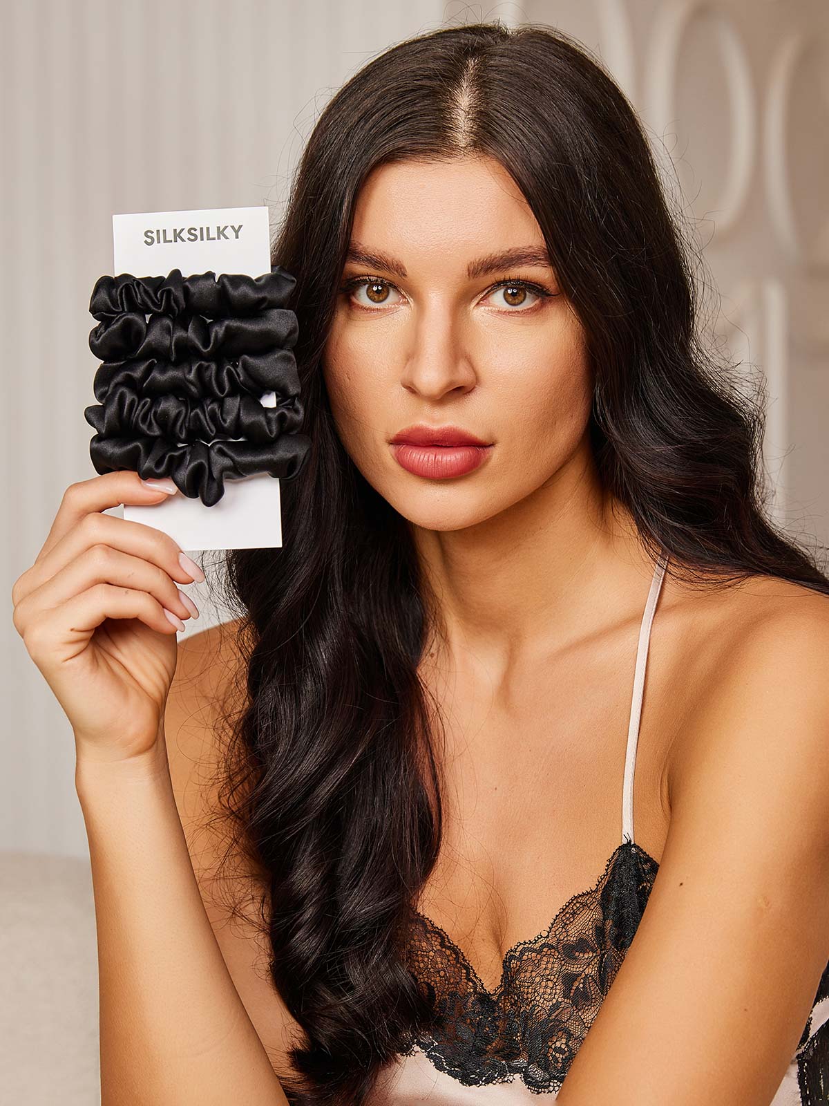 [Black] SilkSilky 19Momme Pure Silk Scrunchie 002