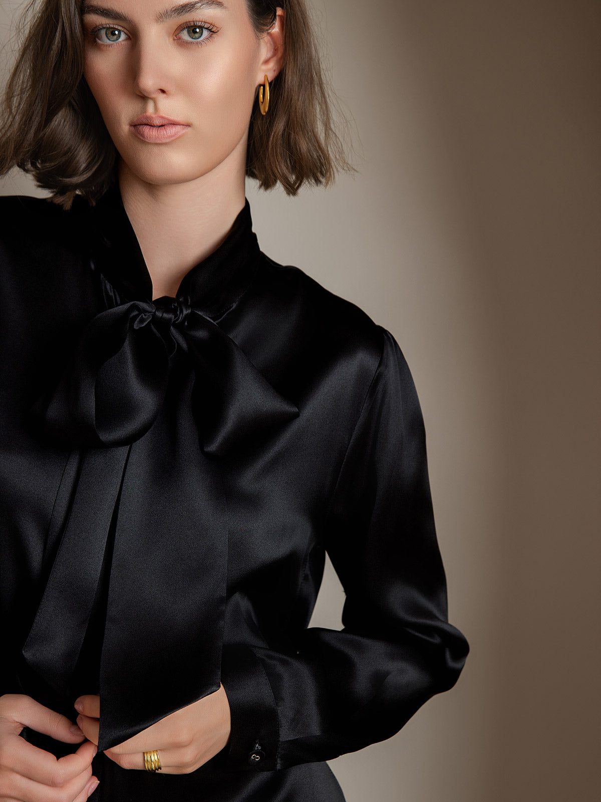 [Black] SilkSilky 19Momme Silk Long Sleeve Tie Neck Women's Shirt 002