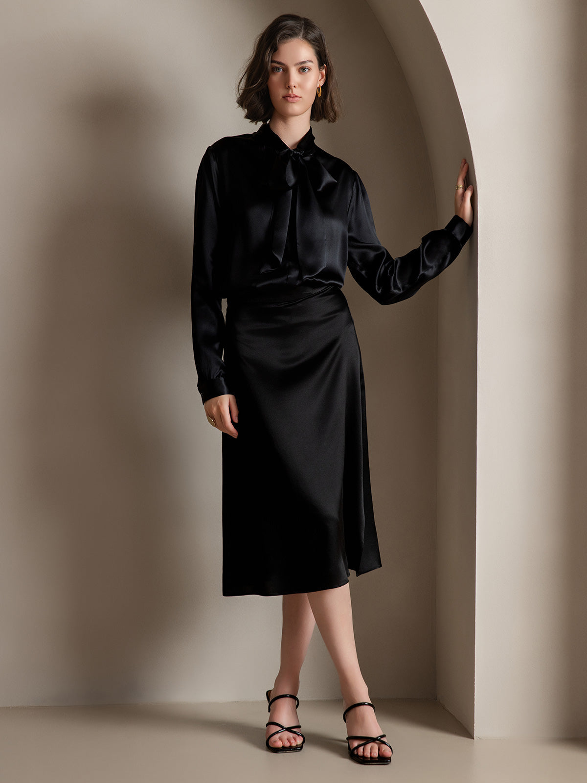 [Black] SilkSilky 19Momme Silk Long Sleeve Tie Neck Women's Shirt 005