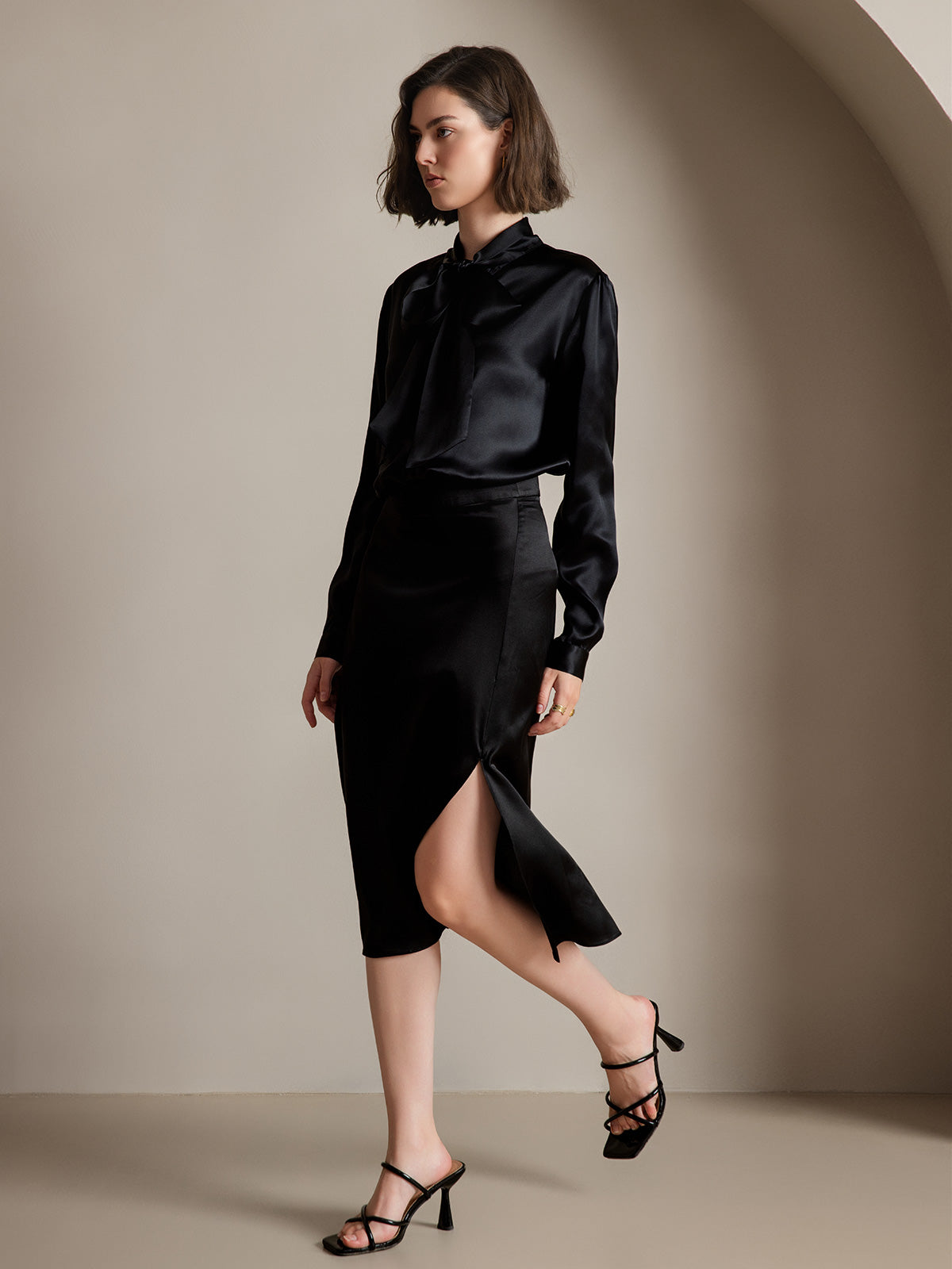 [Black] SilkSilky 19Momme Silk Long Sleeve Tie Neck Women's Shirt 006