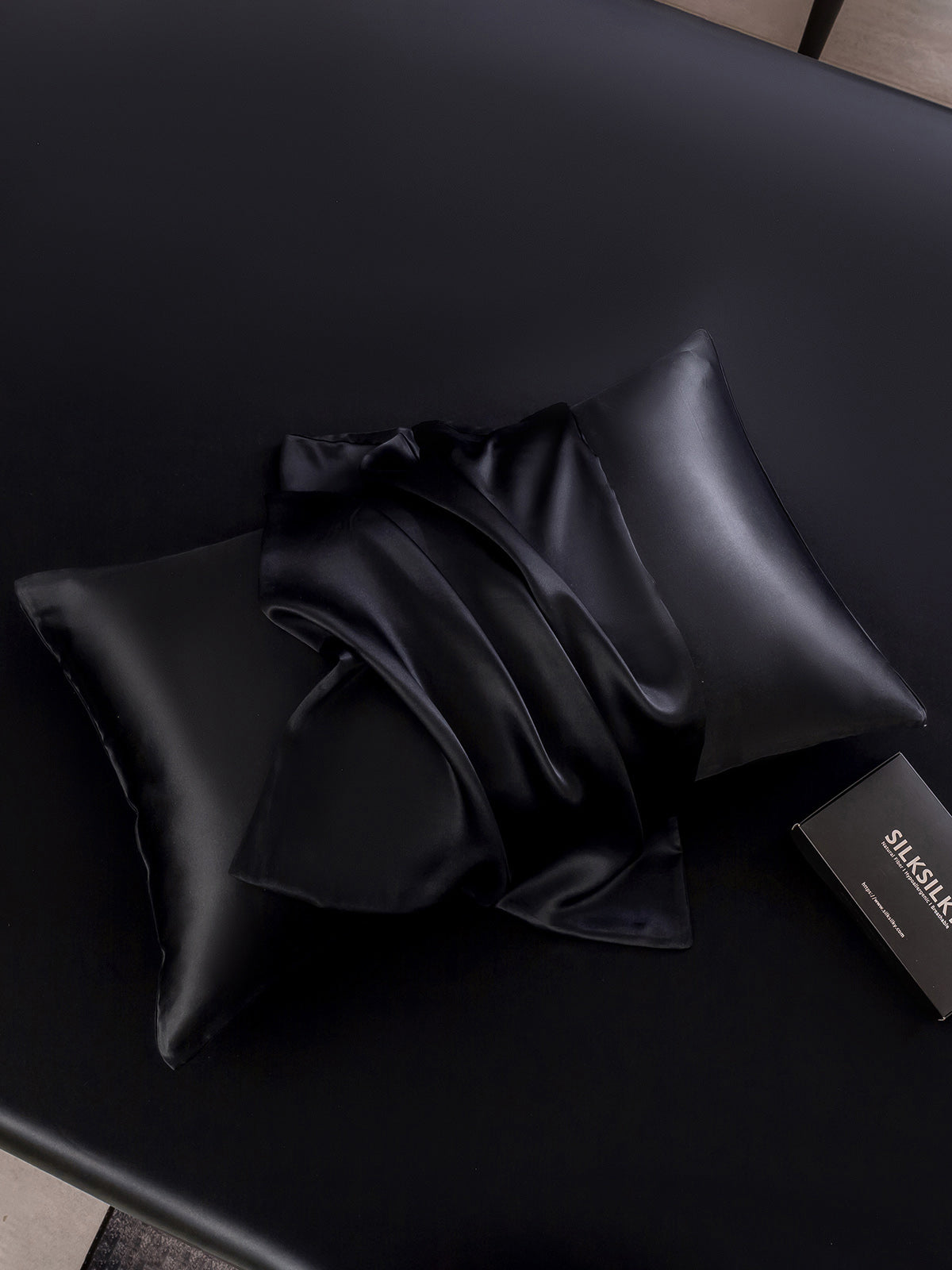 [Black] SilkSilky 30Momme Pure Silk Pillowcase 005