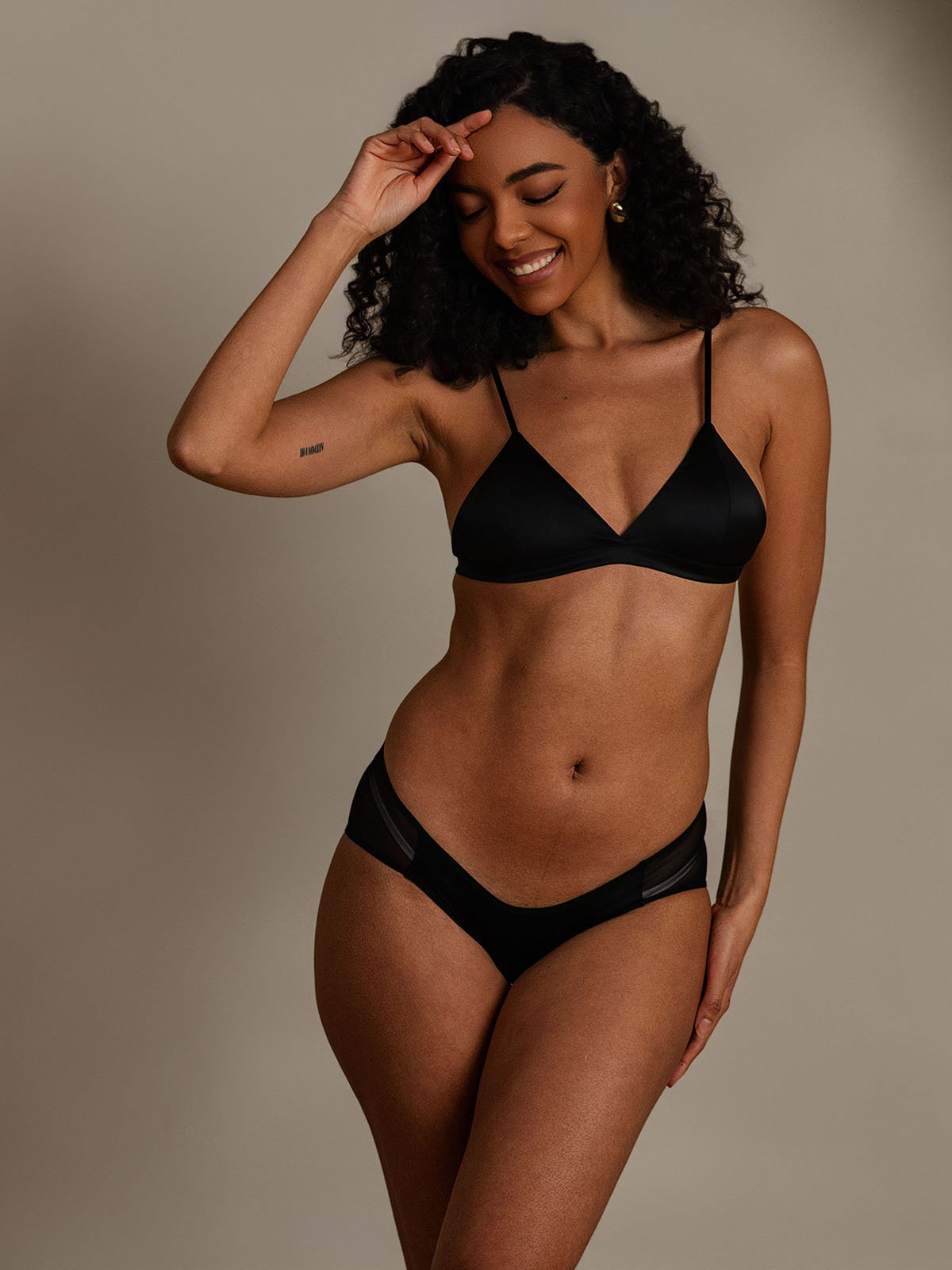 [Black] SilkSilky Pure Silk Bra&Panty Set 001