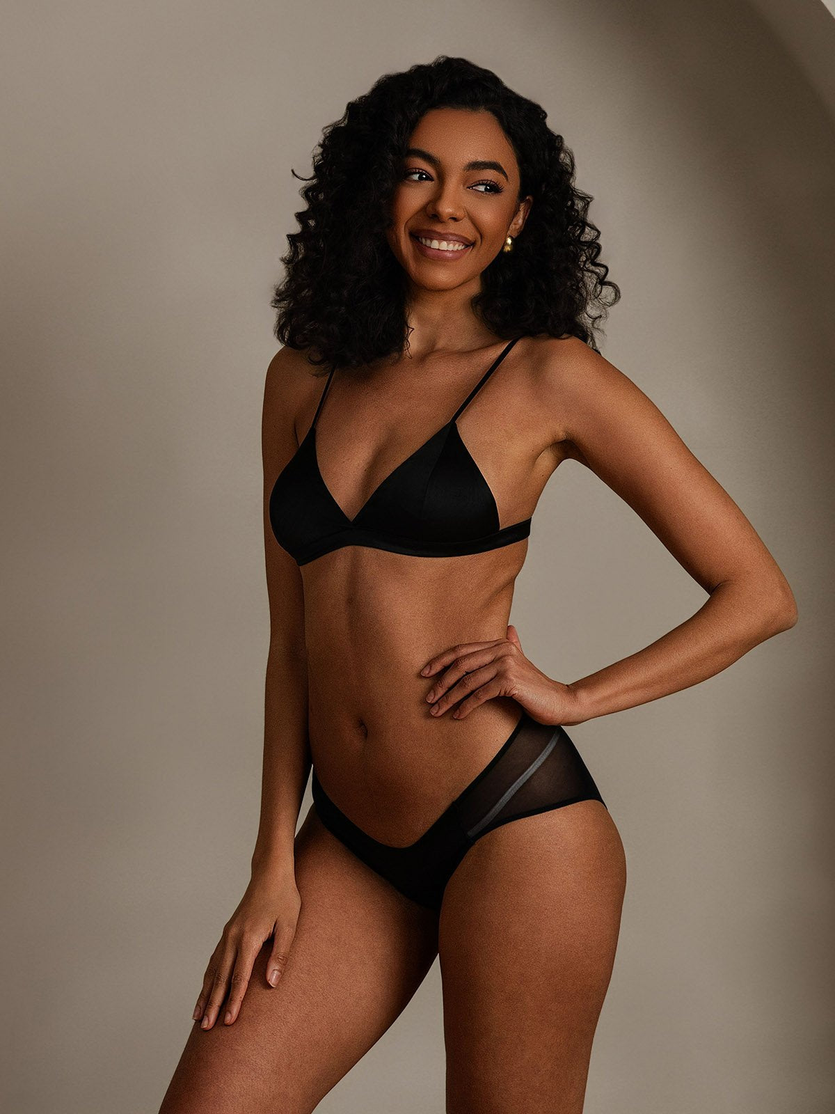 [Black] SilkSilky Pure Silk Bra&Panty Set 004