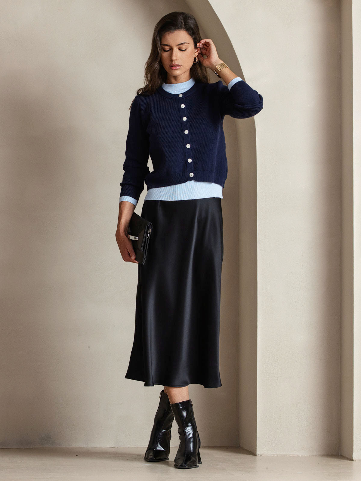 [Black] SilkSilky  Pure Silk Round Neck Dress 007