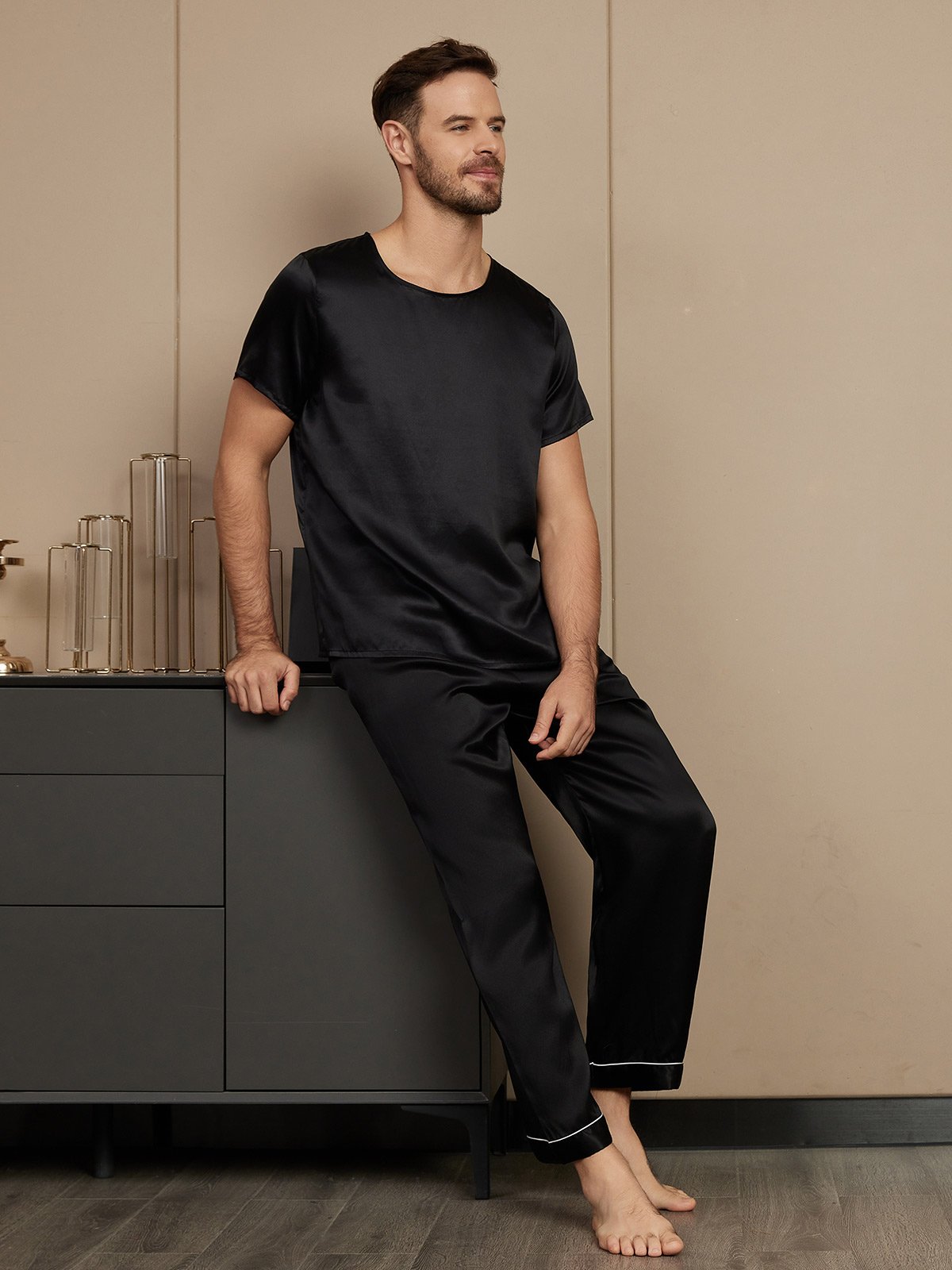 [Black] SilkSilky Pure Silk Short Sleeve Round Neck Men's Pajamas 005