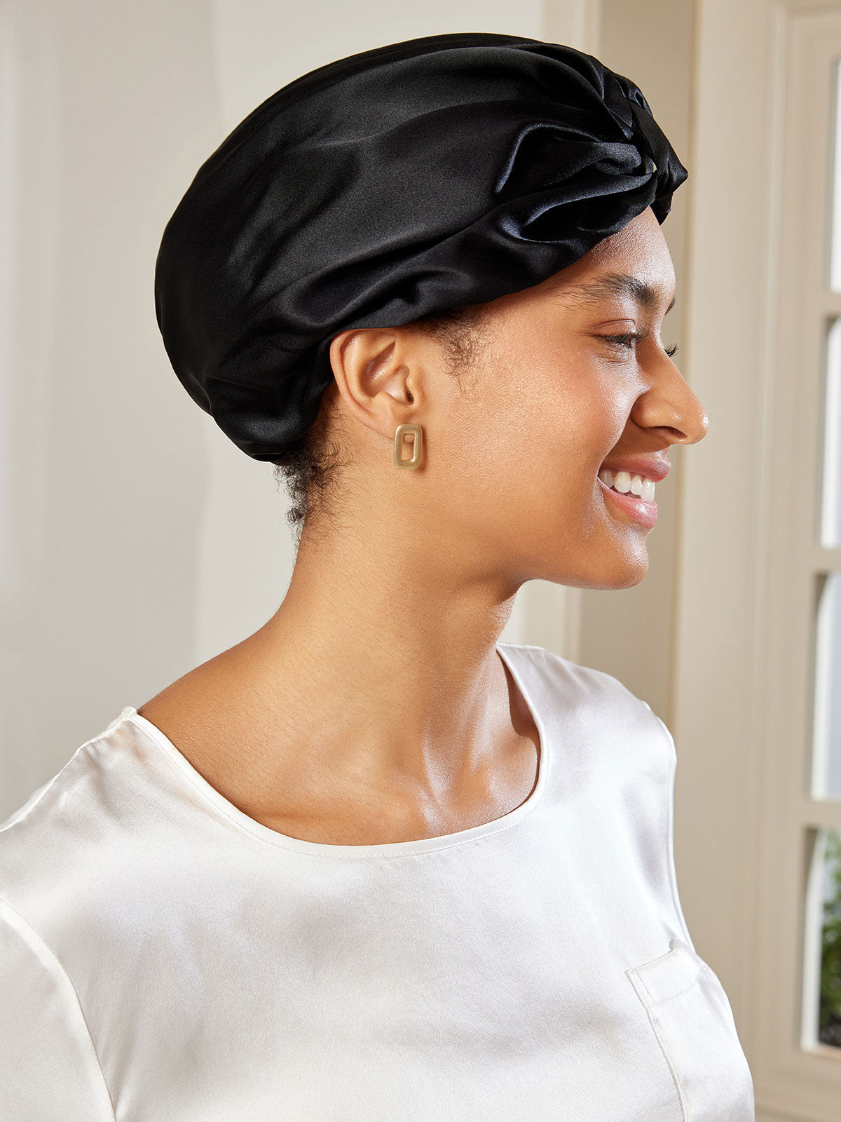 [Black] SilkSilky Pure Silk Sleep Cap 004
