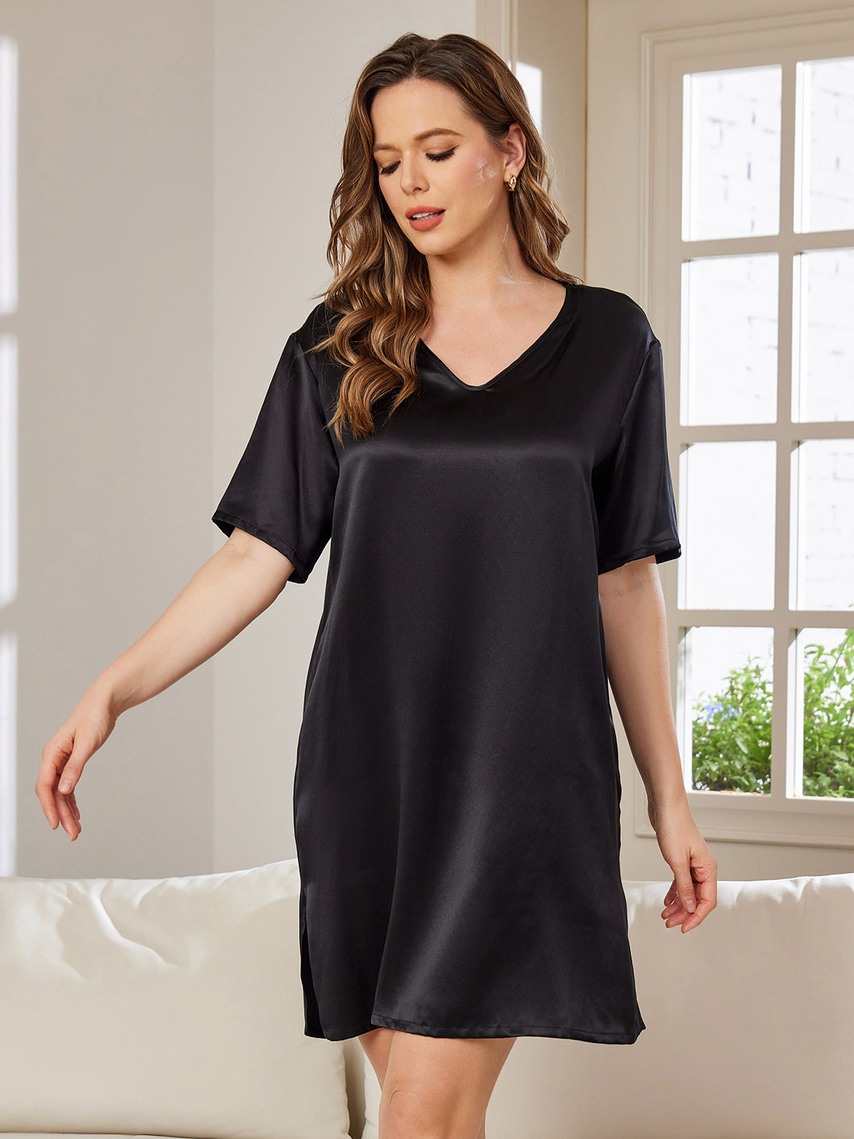 [Black] SilkSilky  Pure Silk V Neck Nightgown 003
