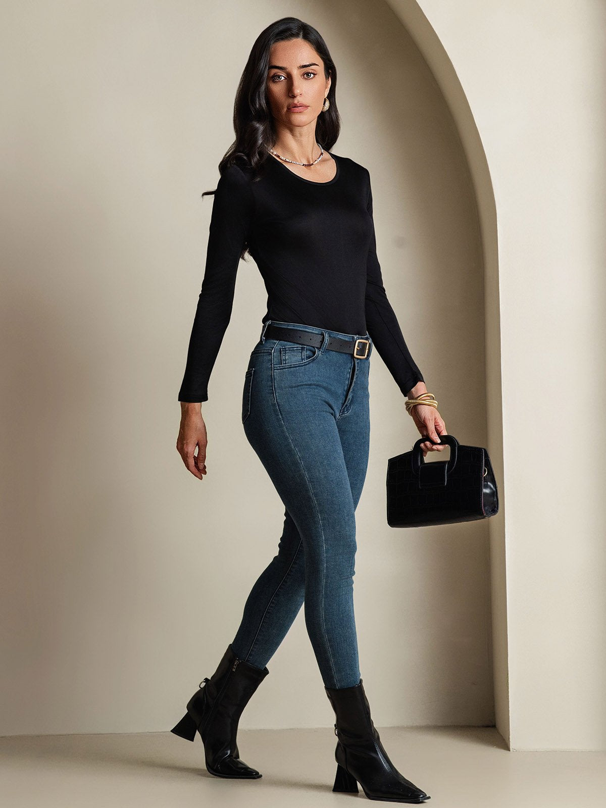 [Black] SilkSilky Silk Long Sleeve Round Neck Women's T-Shirt 008