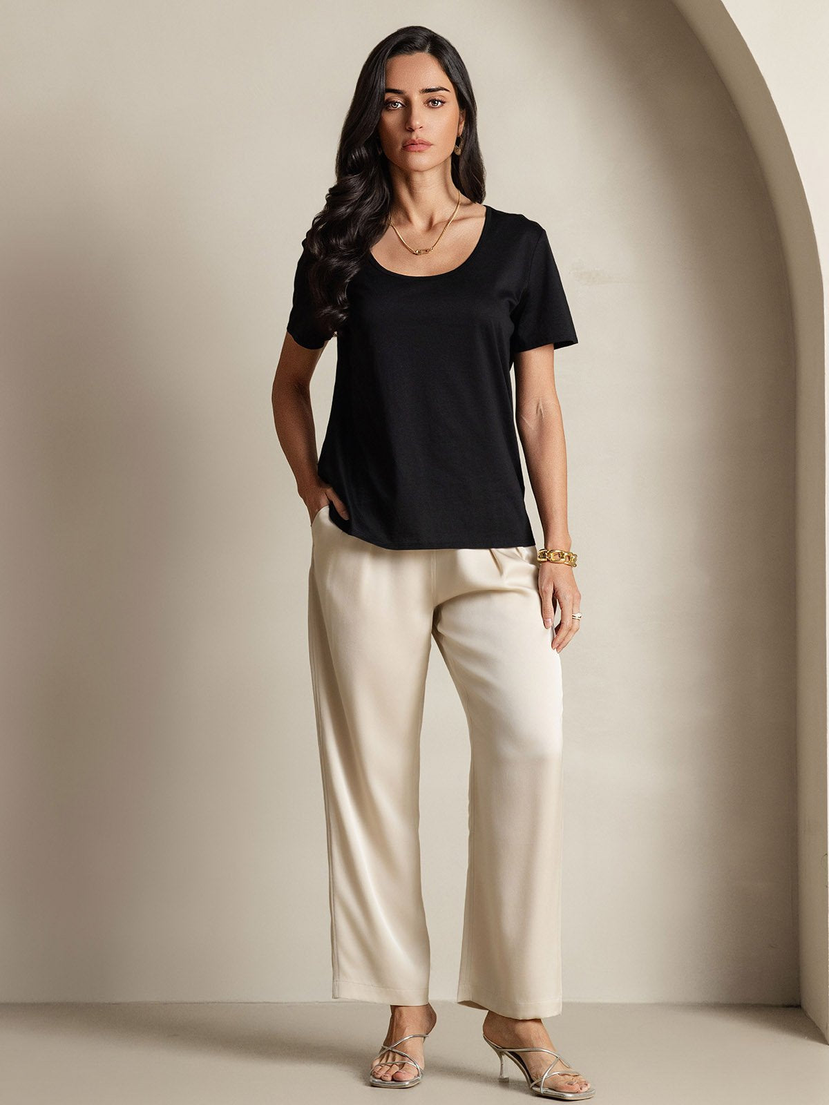 [Black] SilkSilky Silk Short Sleeve U Neck Women's T-Shirt 007