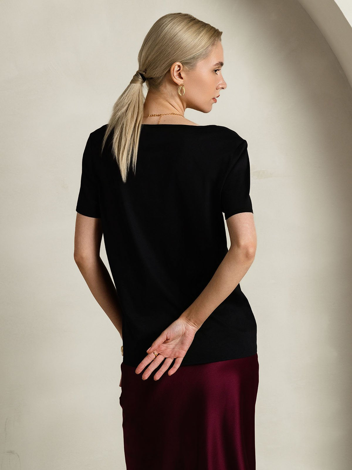 [Black] SilkSilky Silk Short Sleeve V Neck Women's T-Shirt 002