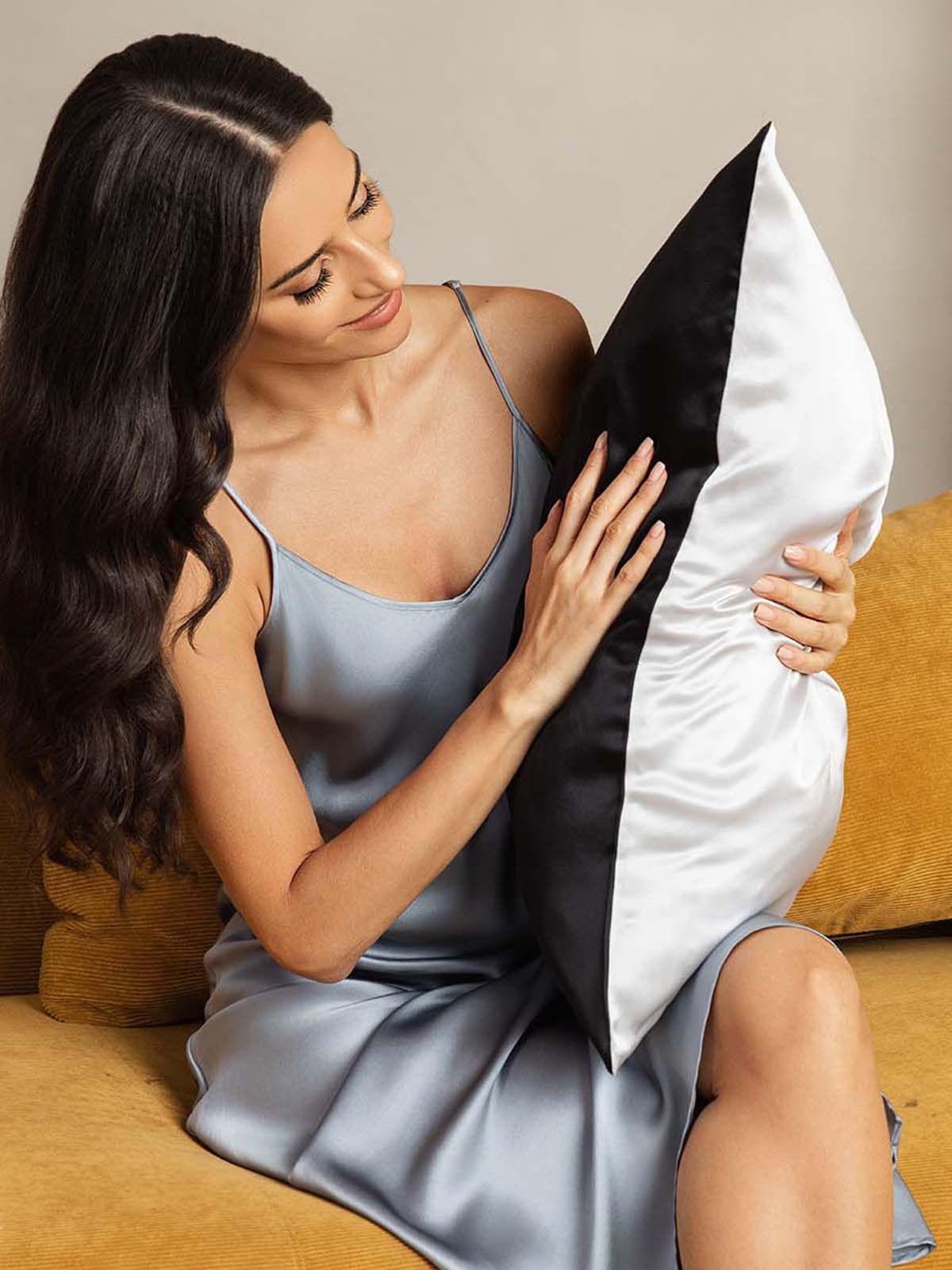 19Momme 100% Mulberry Silk Pillowcase - Two-tone Design