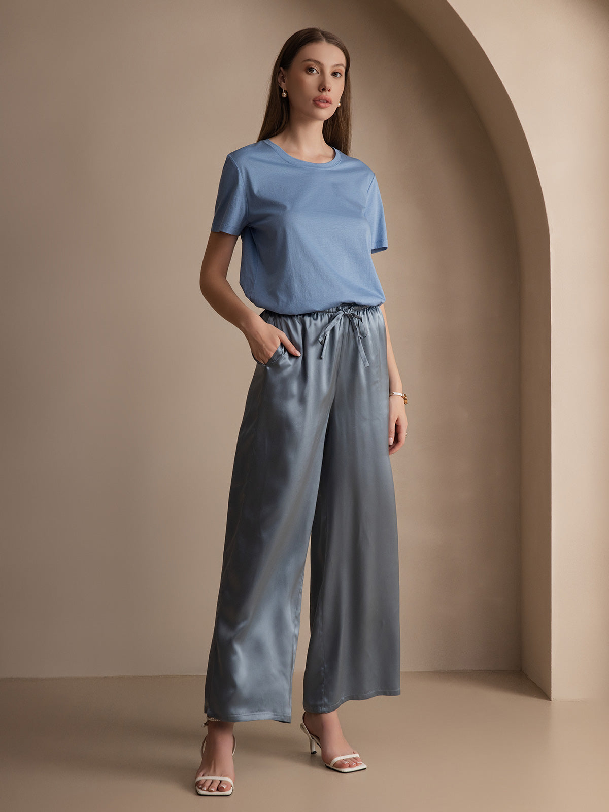 [Blue] SilkSilky Silk Knitted Short Sleeve Round Neck Women's T-Shirt 006