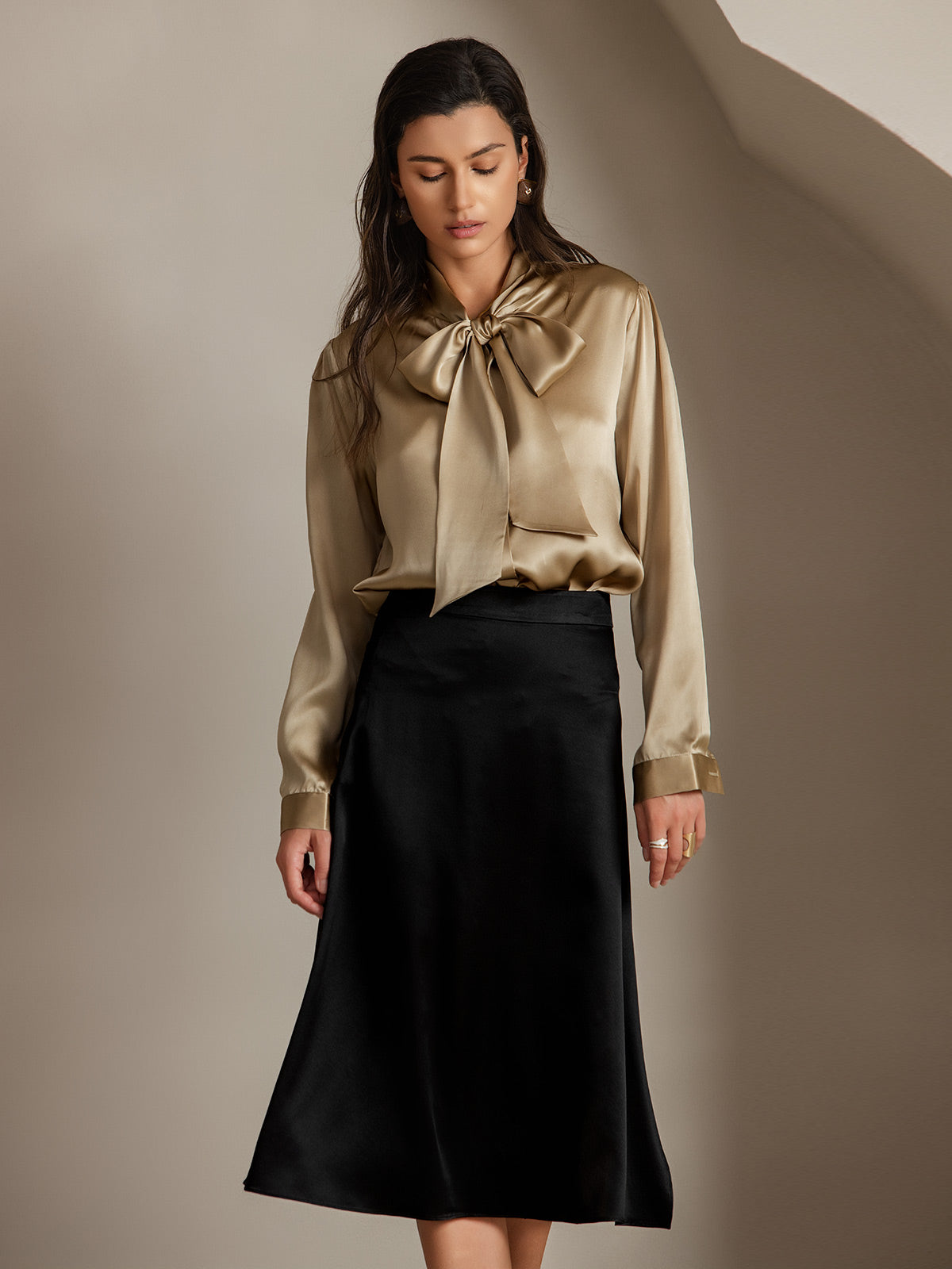 [Champagne] SilkSilky 19Momme Silk Long Sleeve Tie Neck Women's Shirt 004