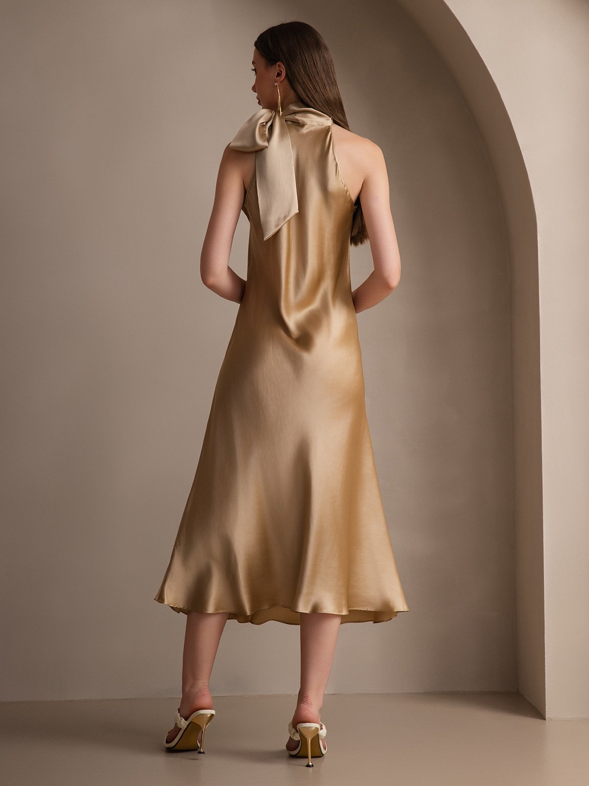 [Champagne] SilkSilky 19Momme Silk Sleeveless Tie Neck Dress 002