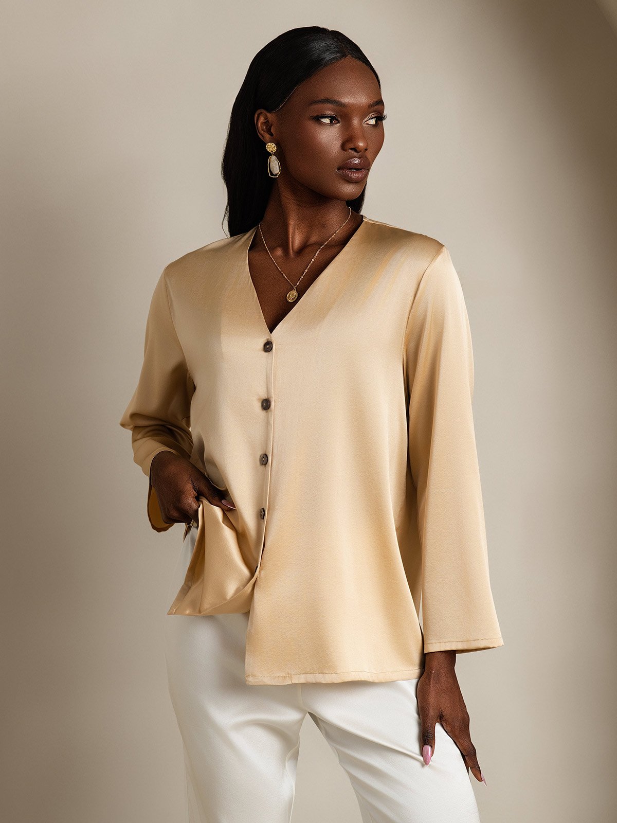 [Champagne] SilkSilky  19Momme Silk V Neck Women's Shirt 004