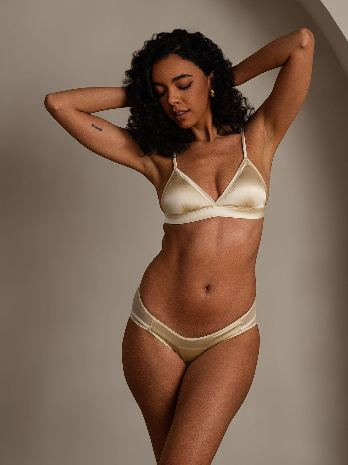 [Champagne] SilkSilky Pure Silk Bra&Panty Set 006