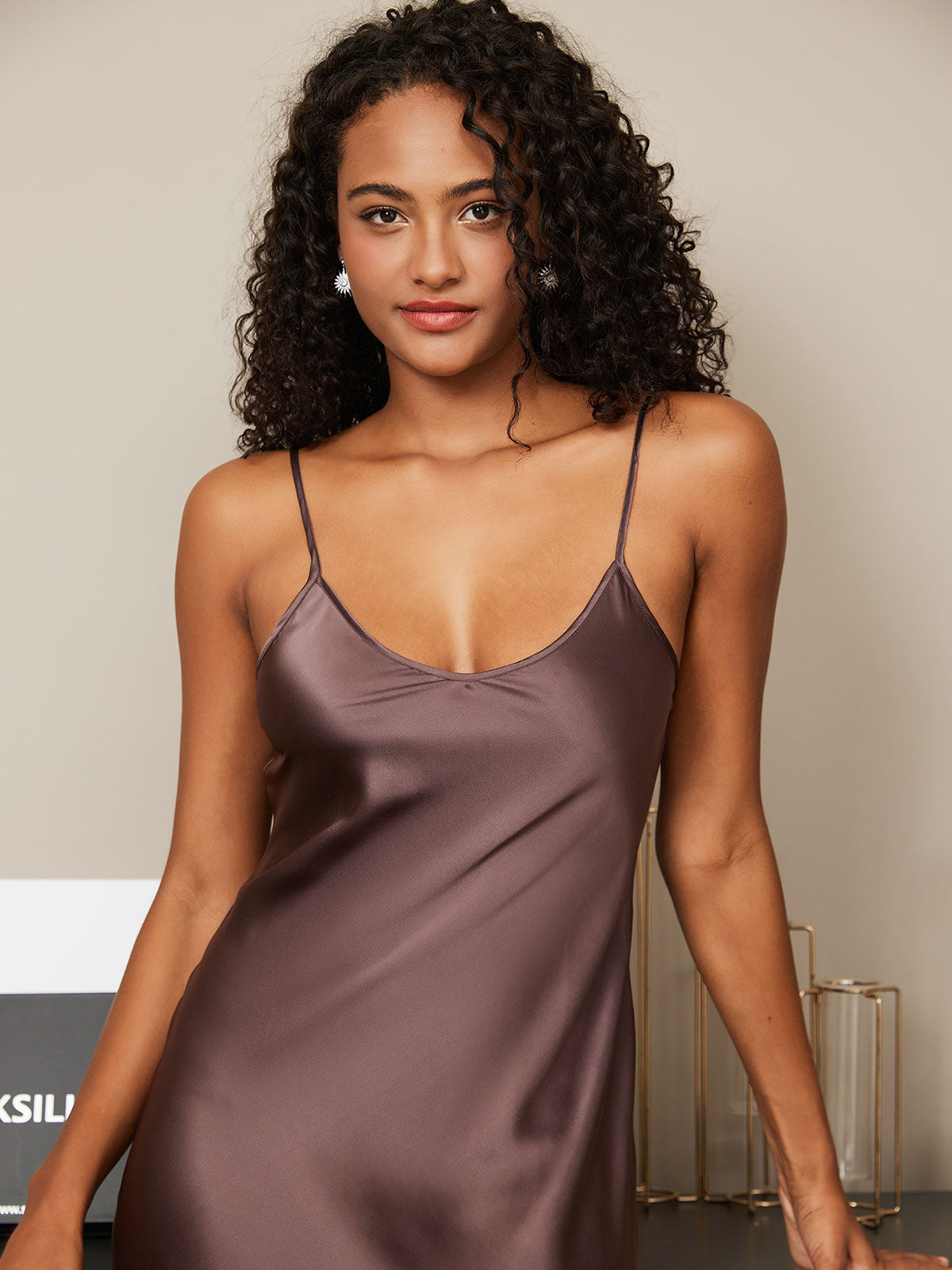 [Coffee] SilkSilky Pure Silk Sleeveless Round Neck Nightgown 004