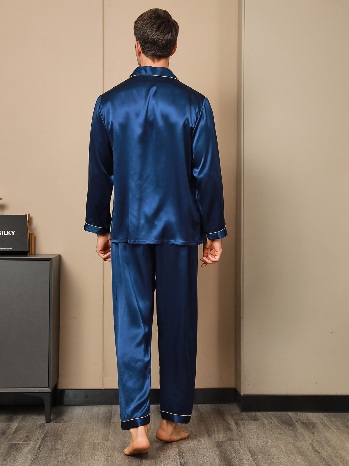 [Dark Blue] SilkSilky 19Momme Pure Silk Long Sleeve Lapel Men's Pajamas 002