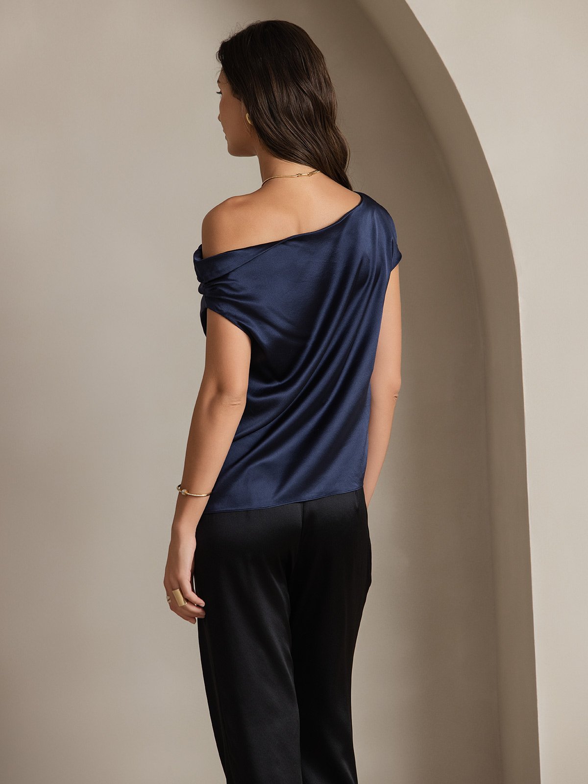 [Dark Blue] SilkSilky 19Momme Silk Sleeveless One Shoulder Women's T-Shirt 002