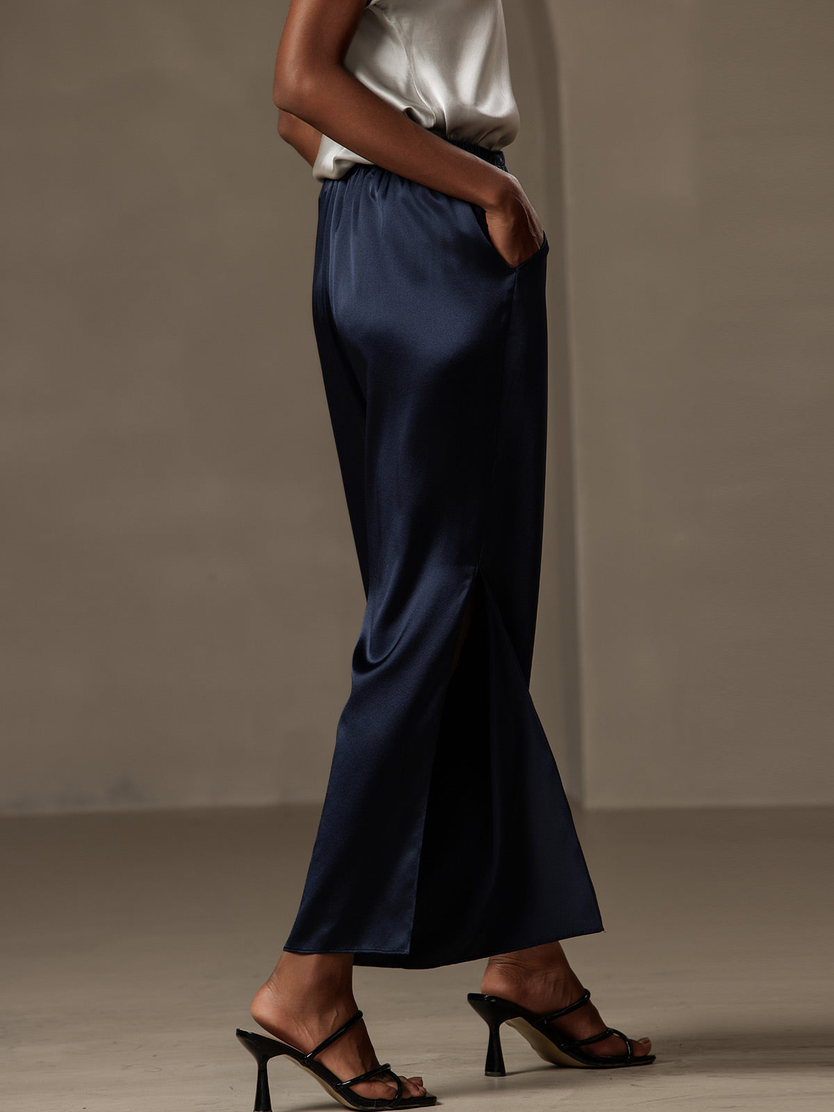 [Dark Blue] SilkSilky 19Momme Silk Womens Pants 004