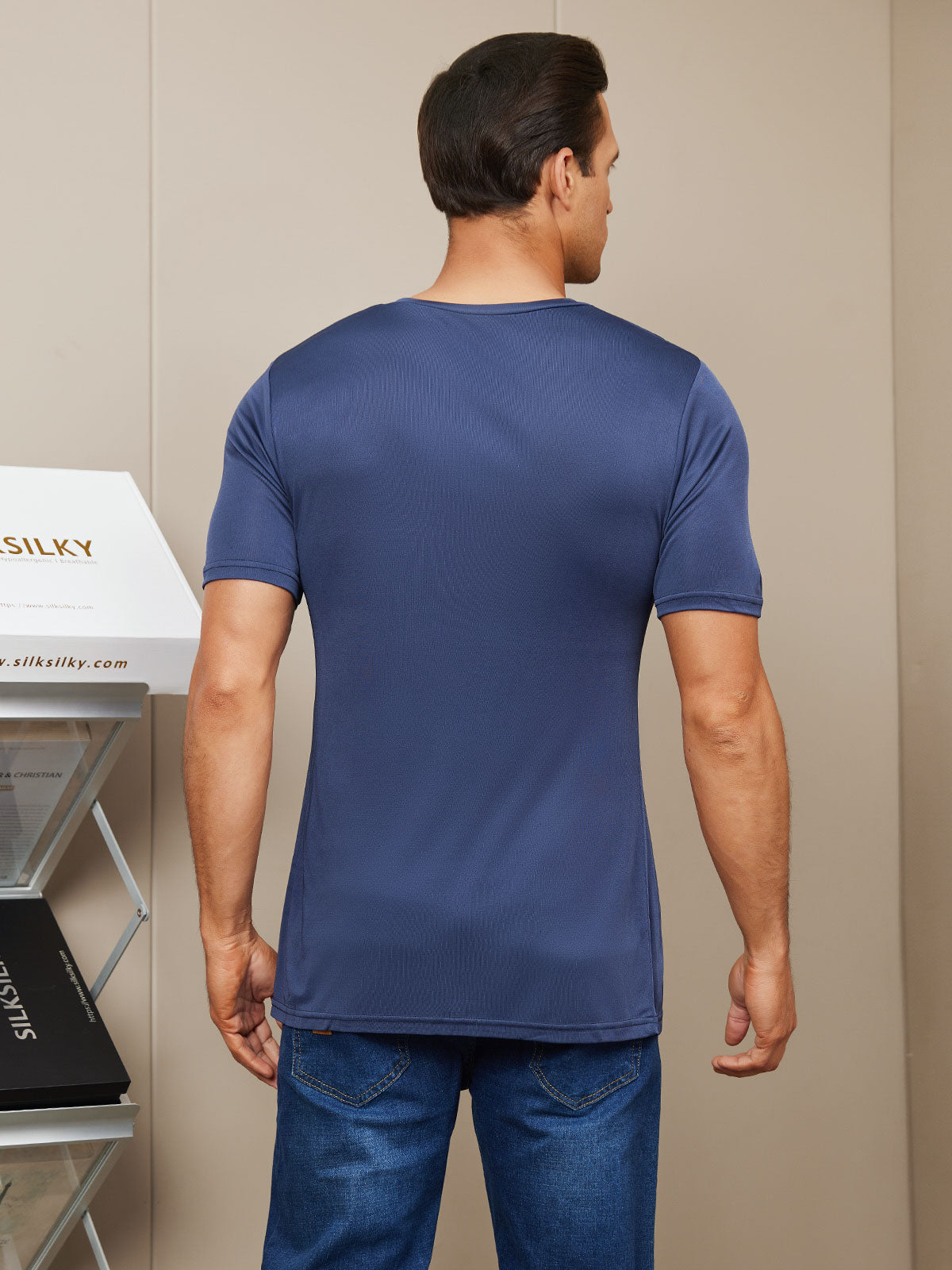 [Dark Blue] SilkSilky Silk Knitted Short Sleeve V Neck Men's T-Shirt 002