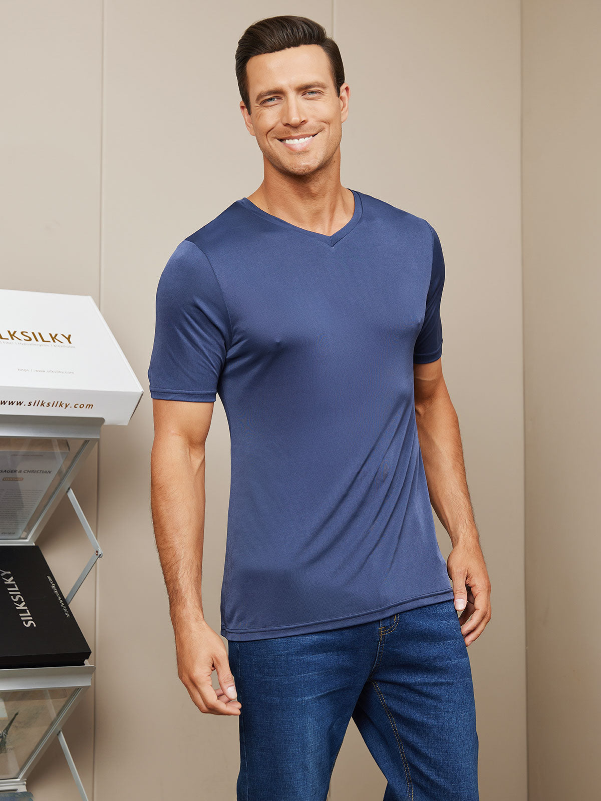 [Dark Blue] SilkSilky Silk Knitted Short Sleeve V Neck Men's T-Shirt 003