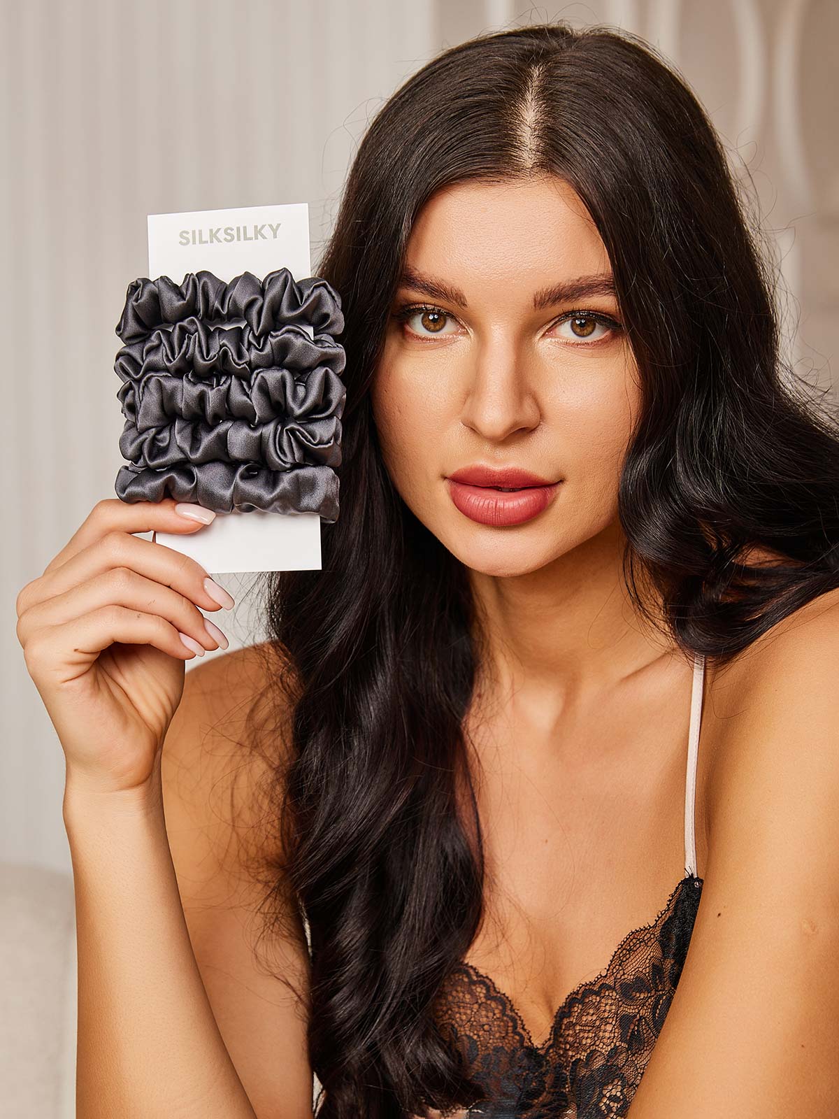 [Dark Gray] SilkSilky 19Momme Pure Silk Scrunchie 001