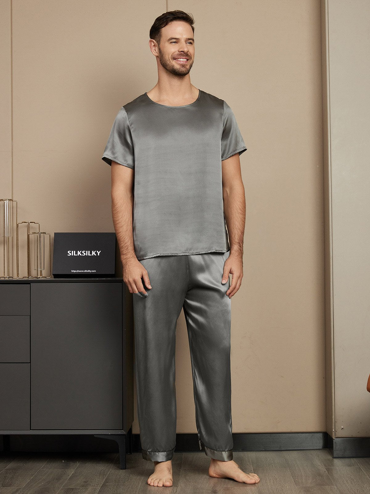 [Dark Gray] SilkSilky Pure Silk Short Sleeve Round Neck Men's Pajamas 001