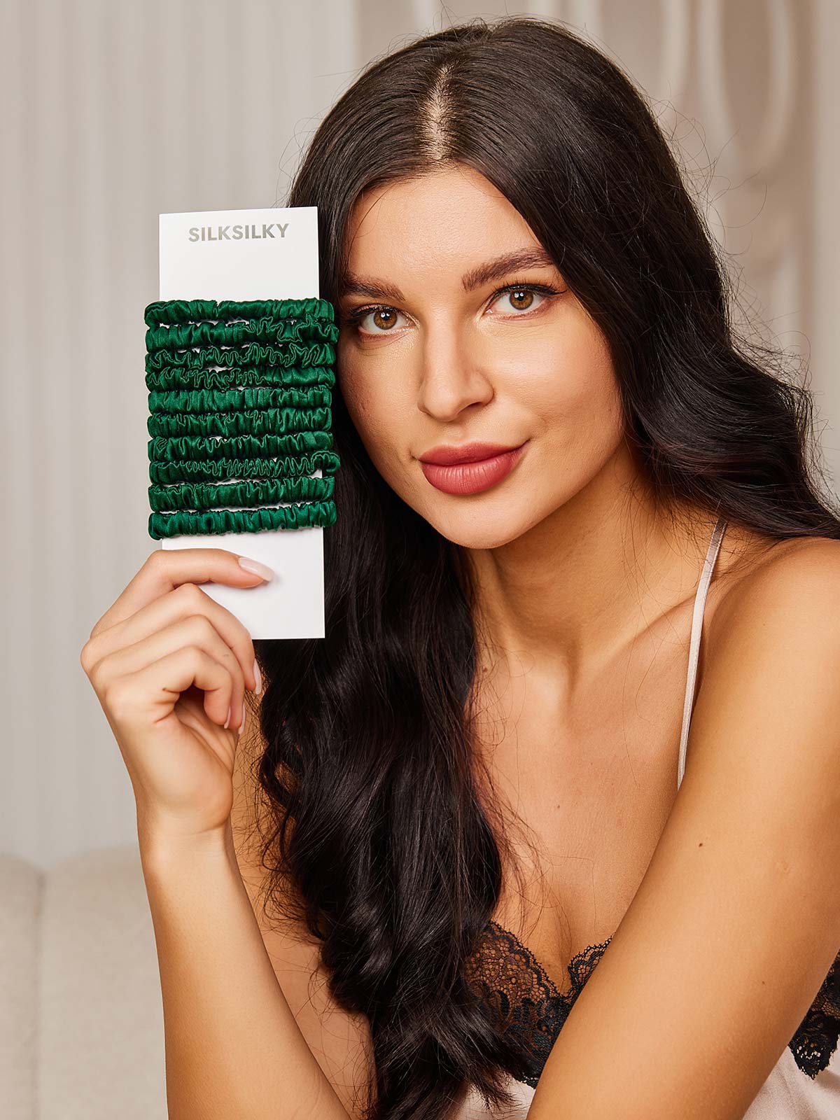 [Dark Green] SilkSilky 19Momme Pure Silk Scrunchie 001