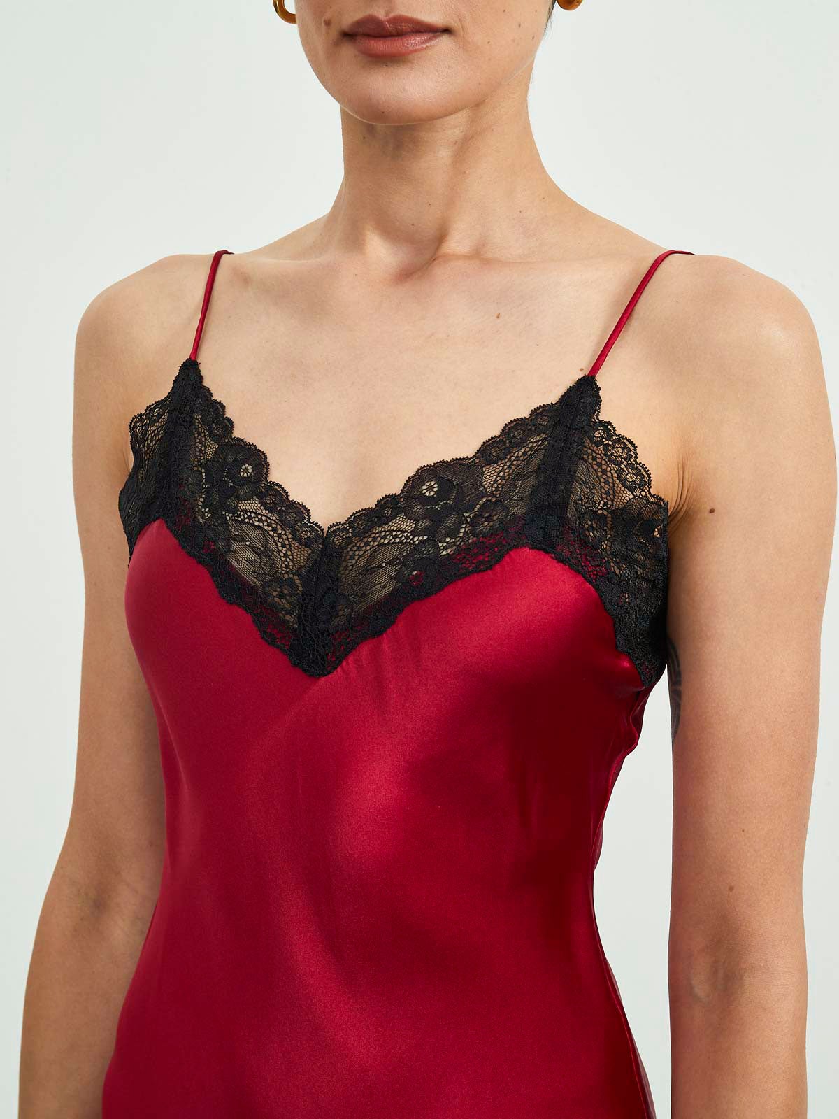 [Dark Red] SilkSilky Pure Silk Sleeveless V Neck Nightgown 002