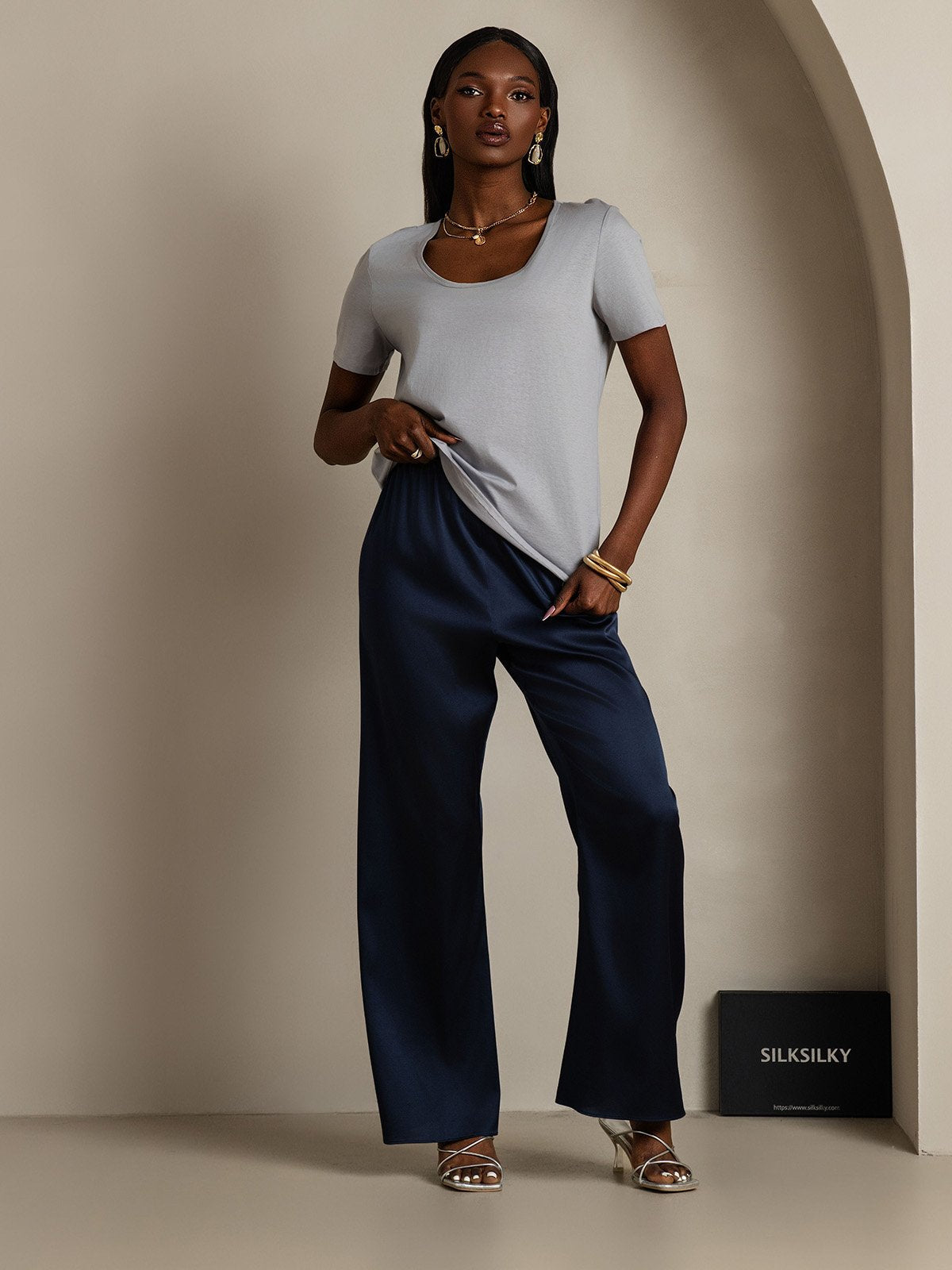 [Gray] SilkSilky Silk Short Sleeve U Neck Women's T-Shirt 005